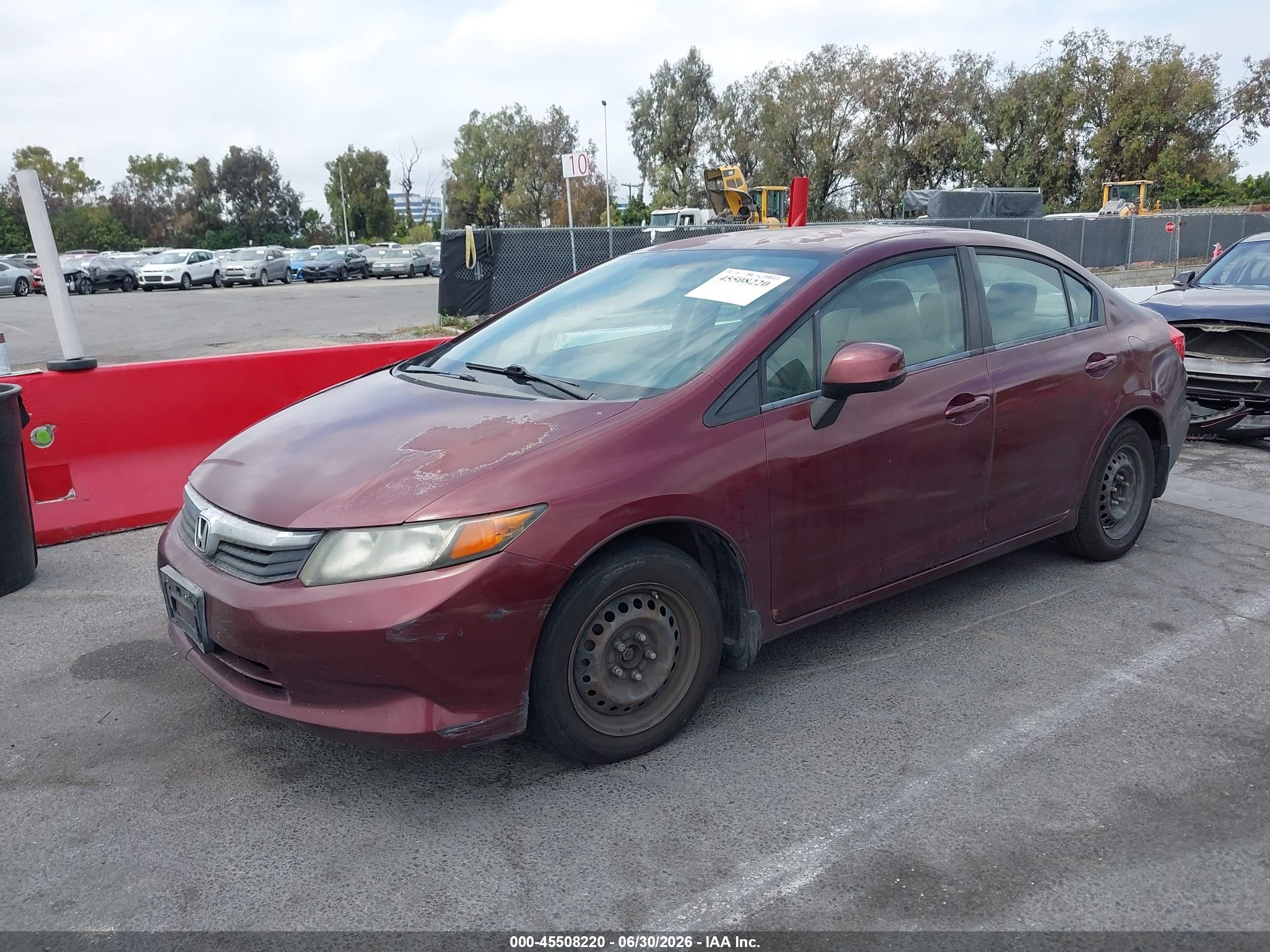 2012 Honda Civic Lx Burgundy vin: 2HGFB2F52CH600250