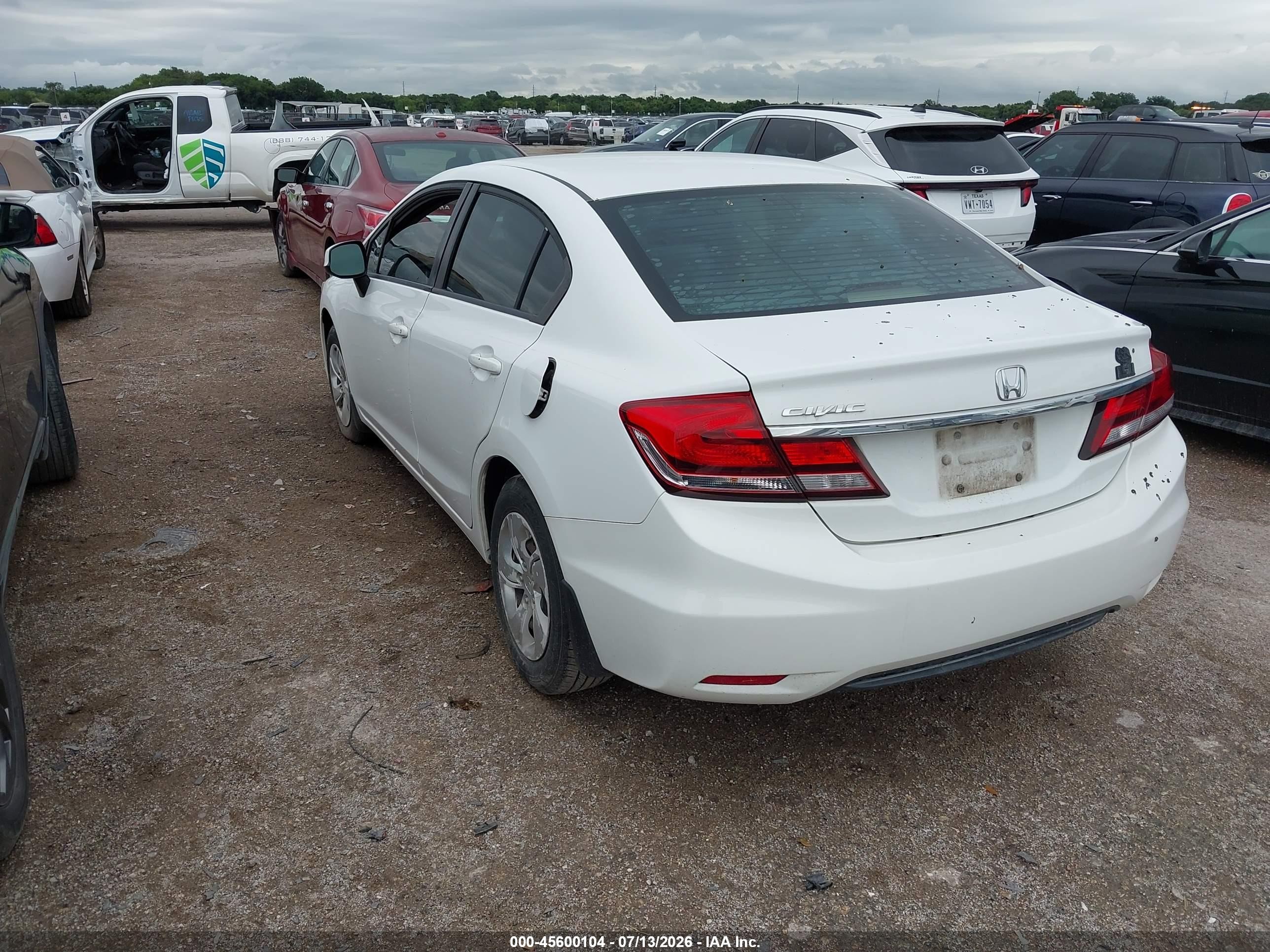 2013 Honda Civic Lx White vin: 2HGFB2F52DH301374