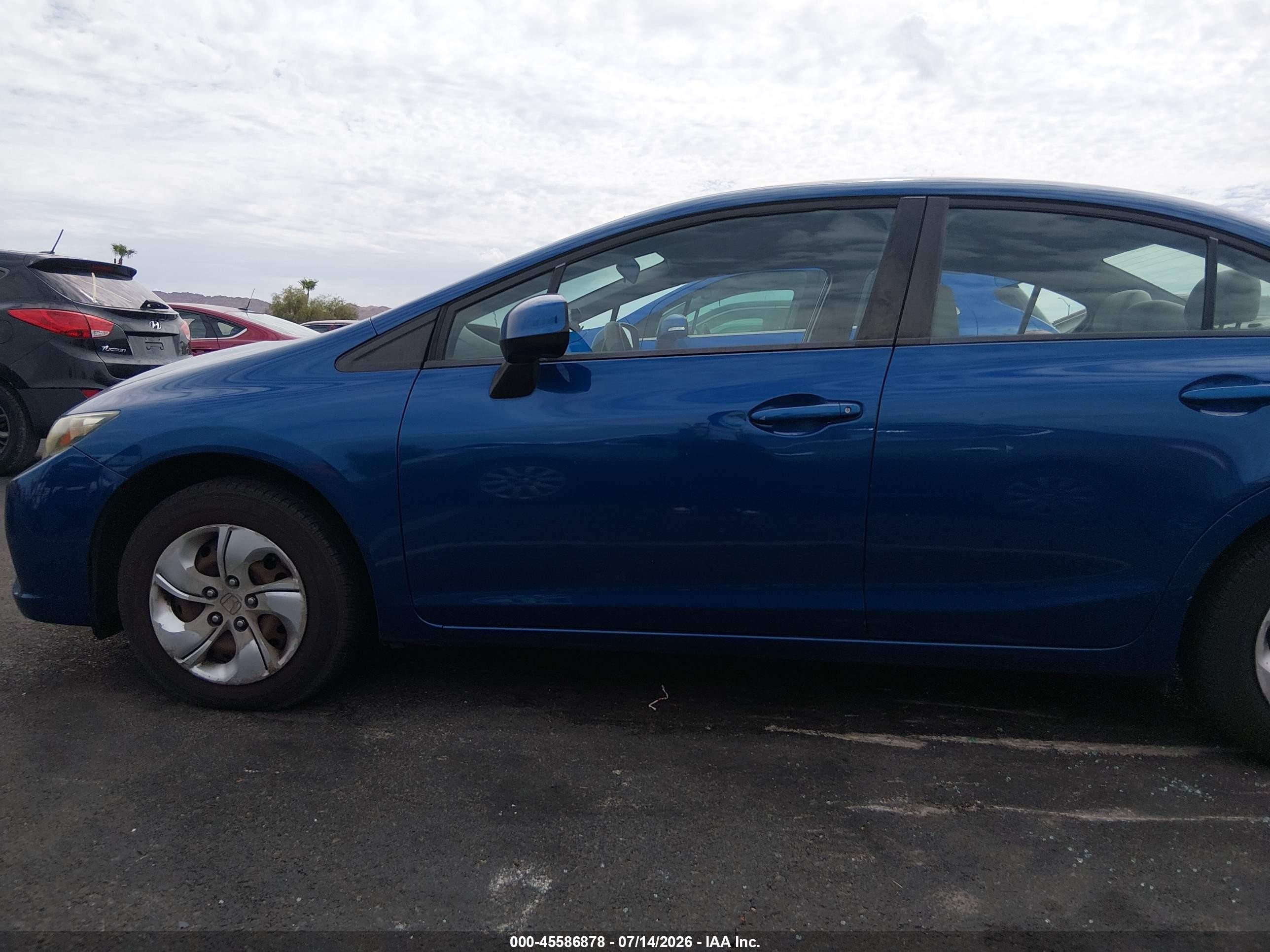 2013 Honda Civic Lx Blue vin: 2HGFB2F52DH546515