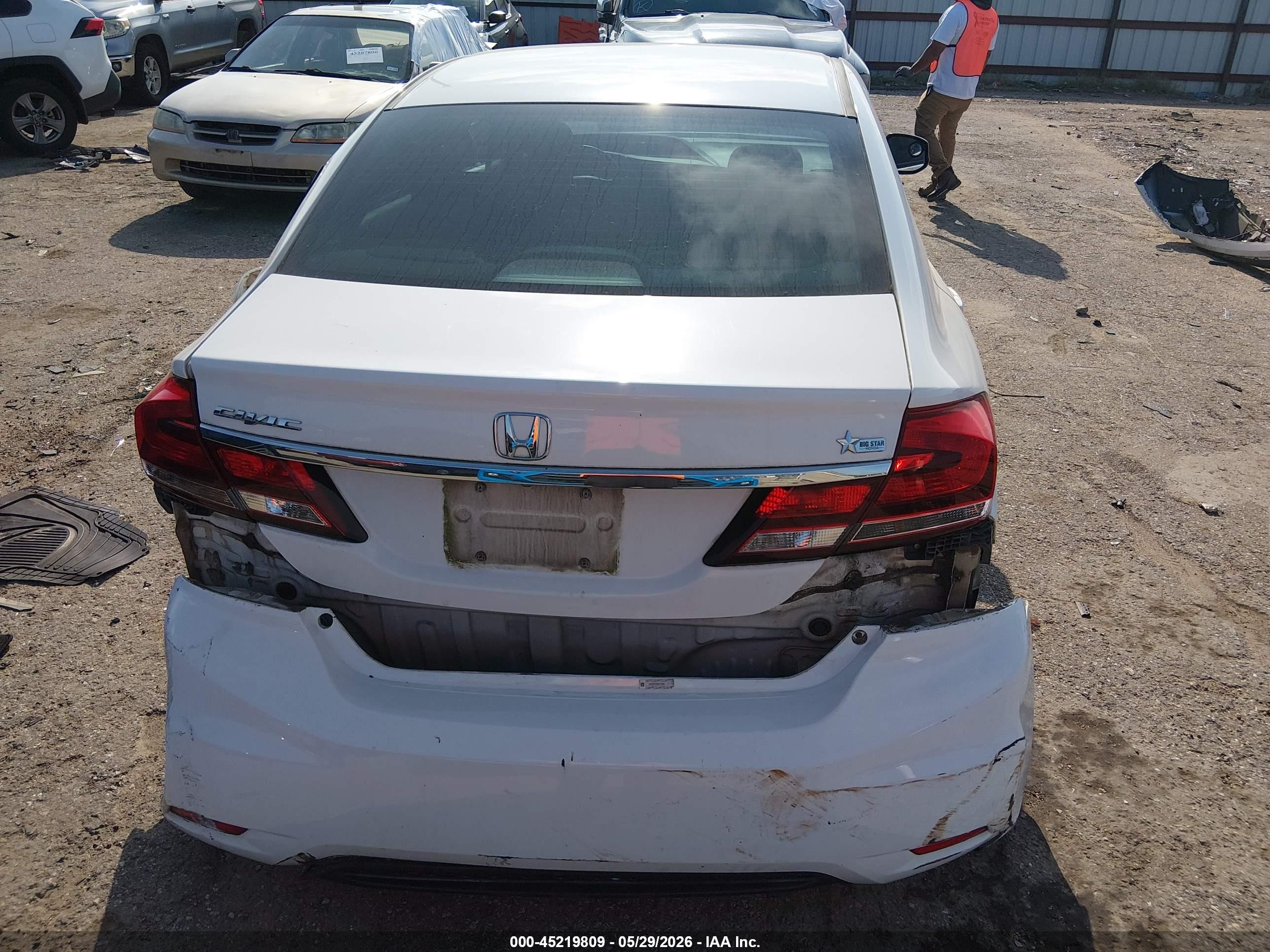 2013 Honda Civic Lx White vin: 2HGFB2F52DH573990