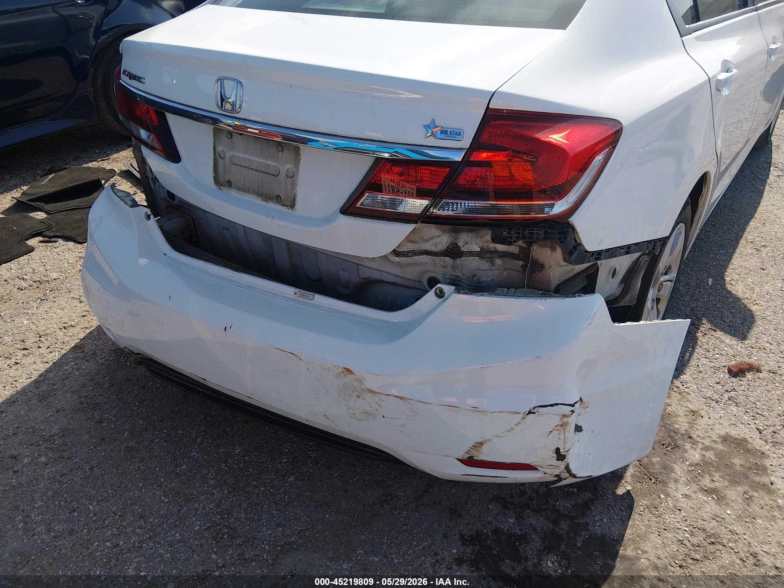 2013 Honda Civic Lx White vin: 2HGFB2F52DH573990