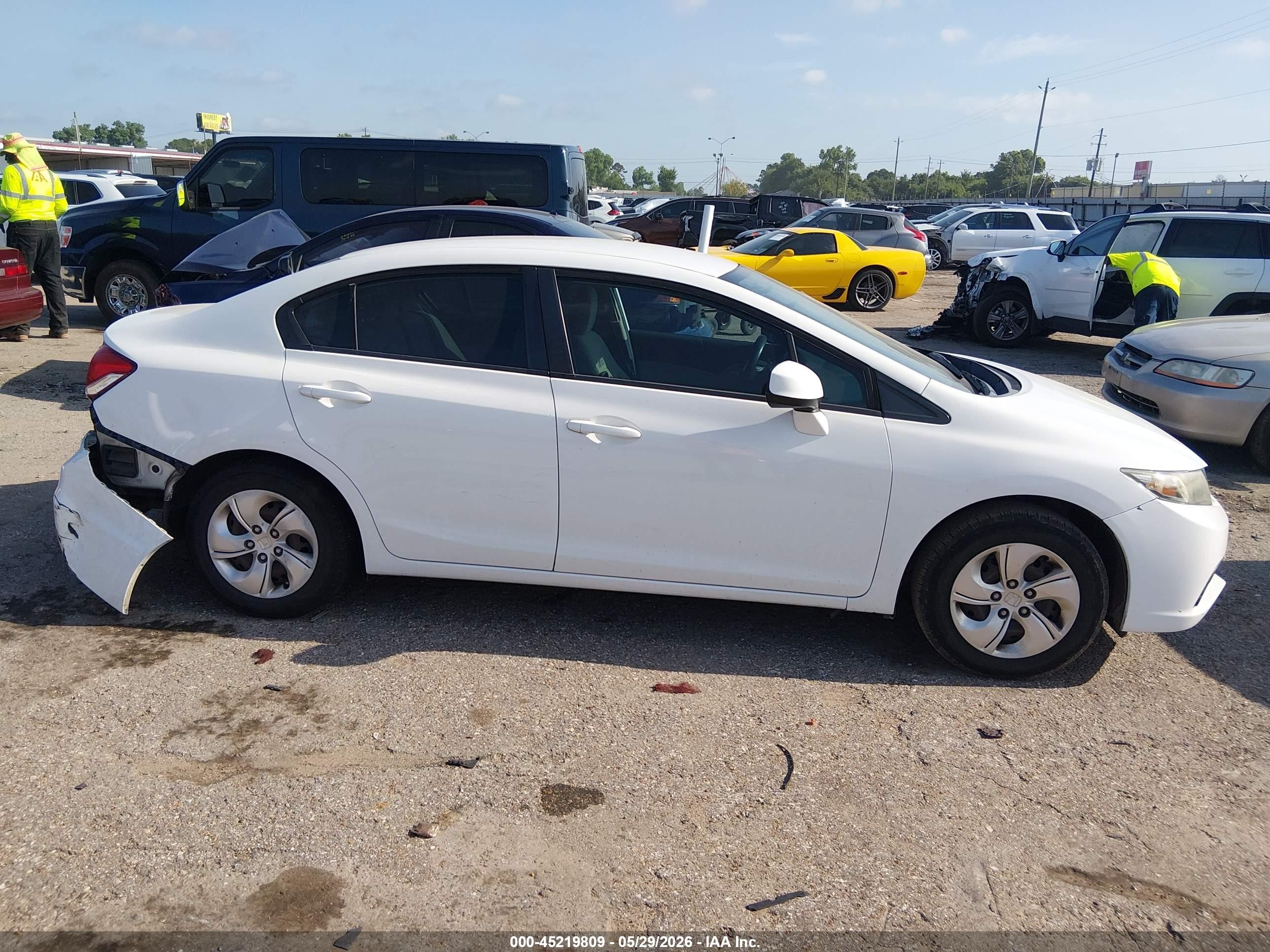 2013 Honda Civic Lx White vin: 2HGFB2F52DH573990