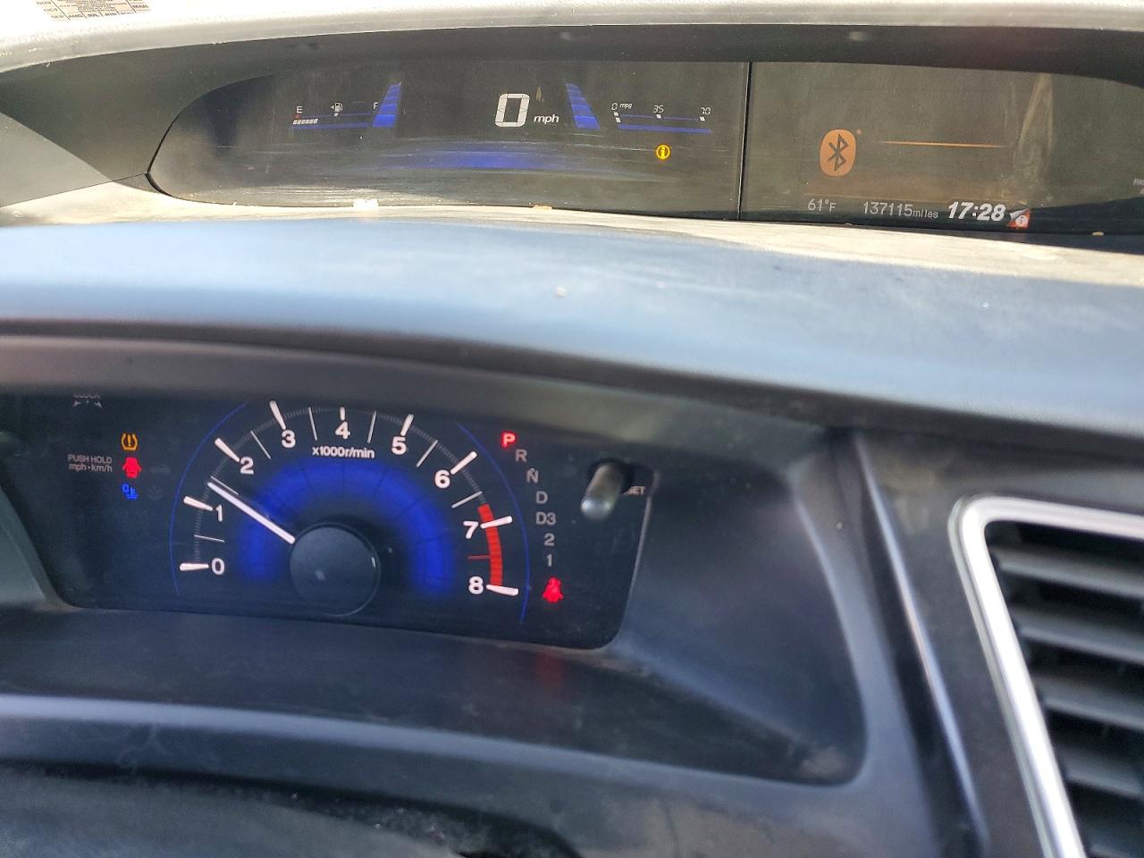 2013 Honda Civic Lx Blue vin: 2HGFB2F52DH577408