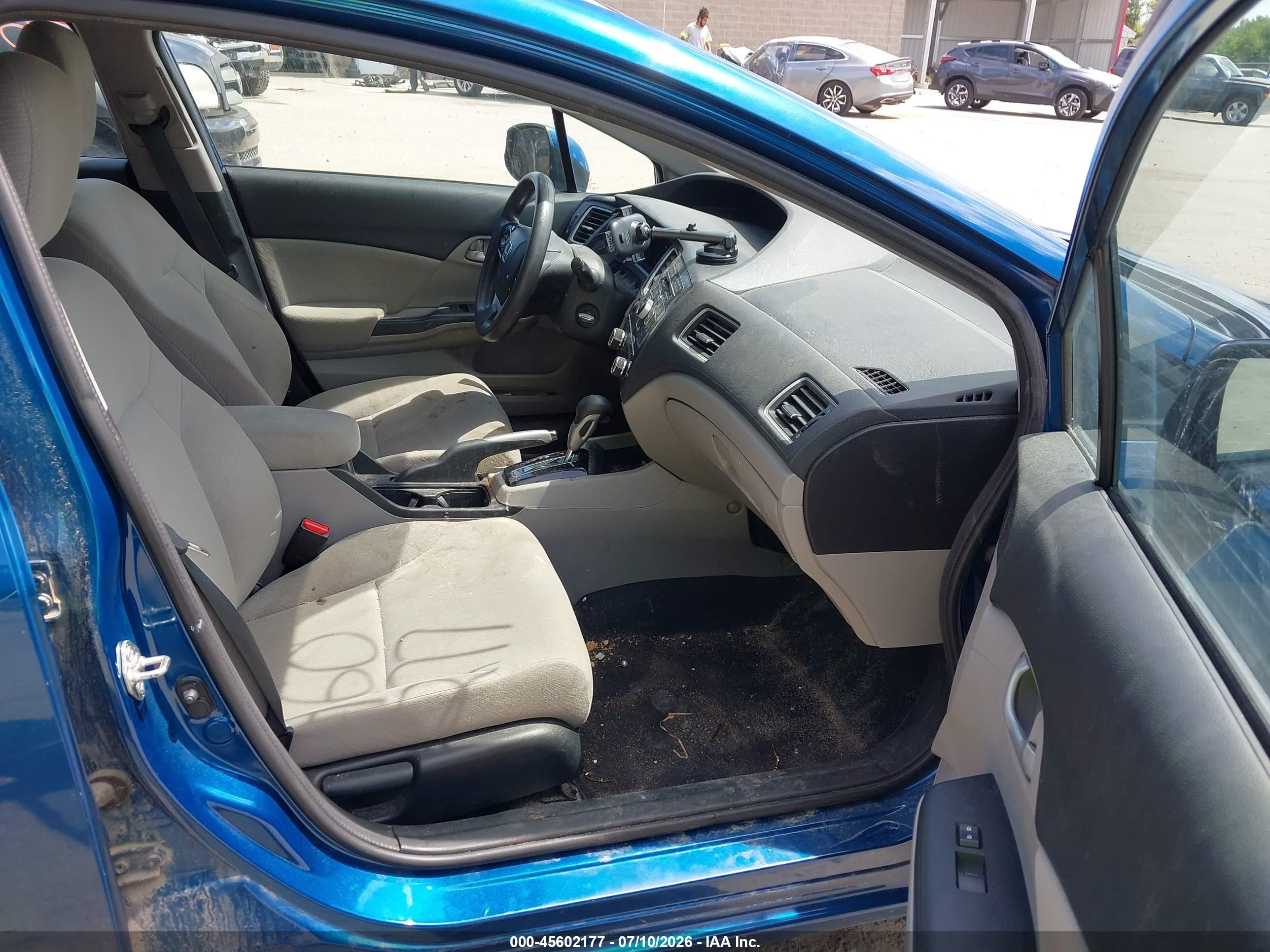 2013 Honda Civic Lx Blue vin: 2HGFB2F52DH577425