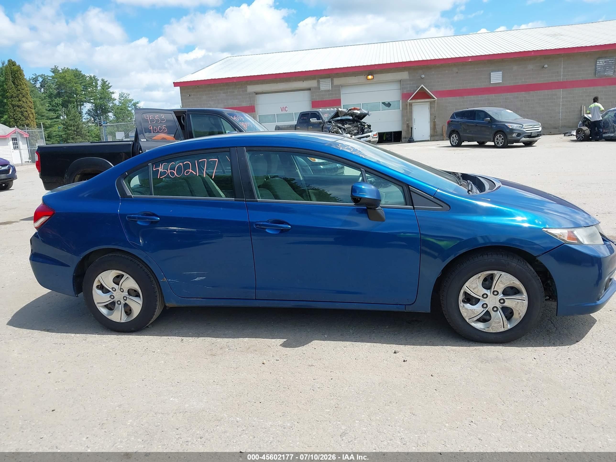 2013 Honda Civic Lx Blue vin: 2HGFB2F52DH577425