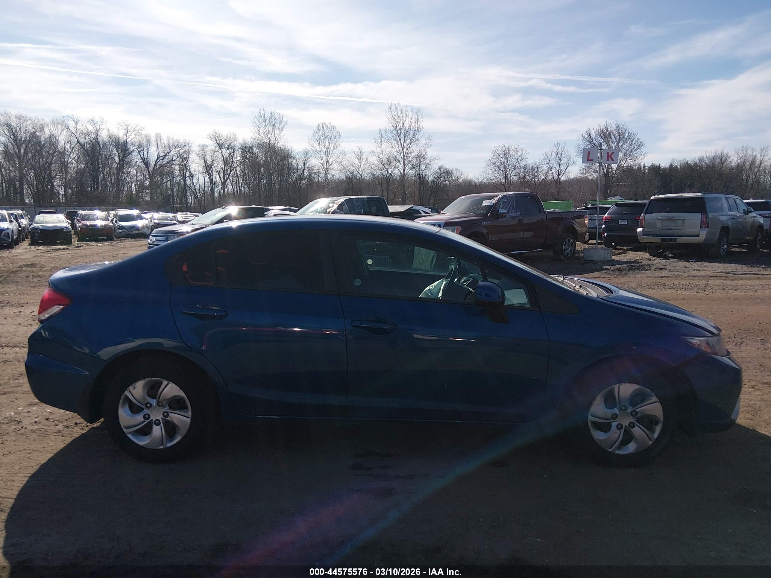 2013 Honda Civic Lx Blue vin: 2HGFB2F52DH596637