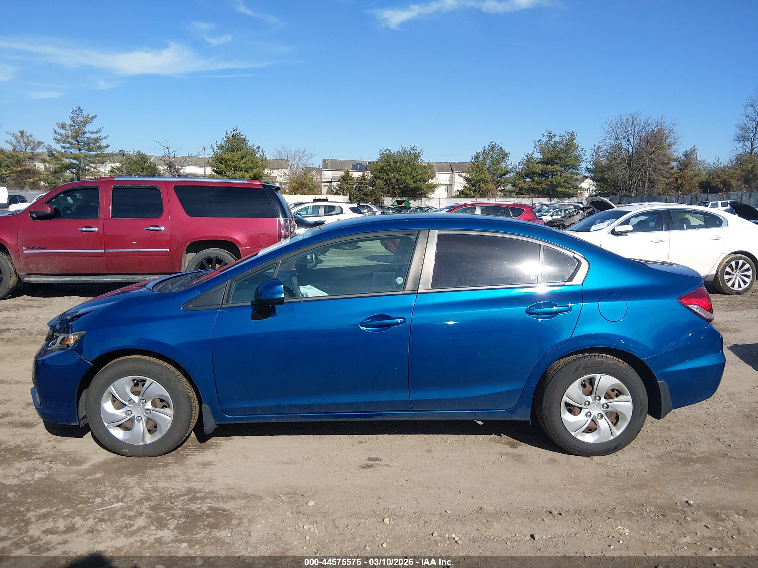 2013 Honda Civic Lx Blue vin: 2HGFB2F52DH596637
