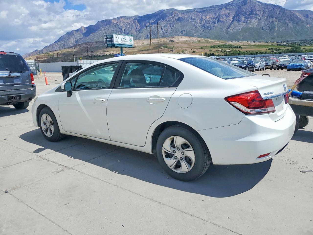2014 Honda Civic Lx White vin: 2HGFB2F52EH549481
