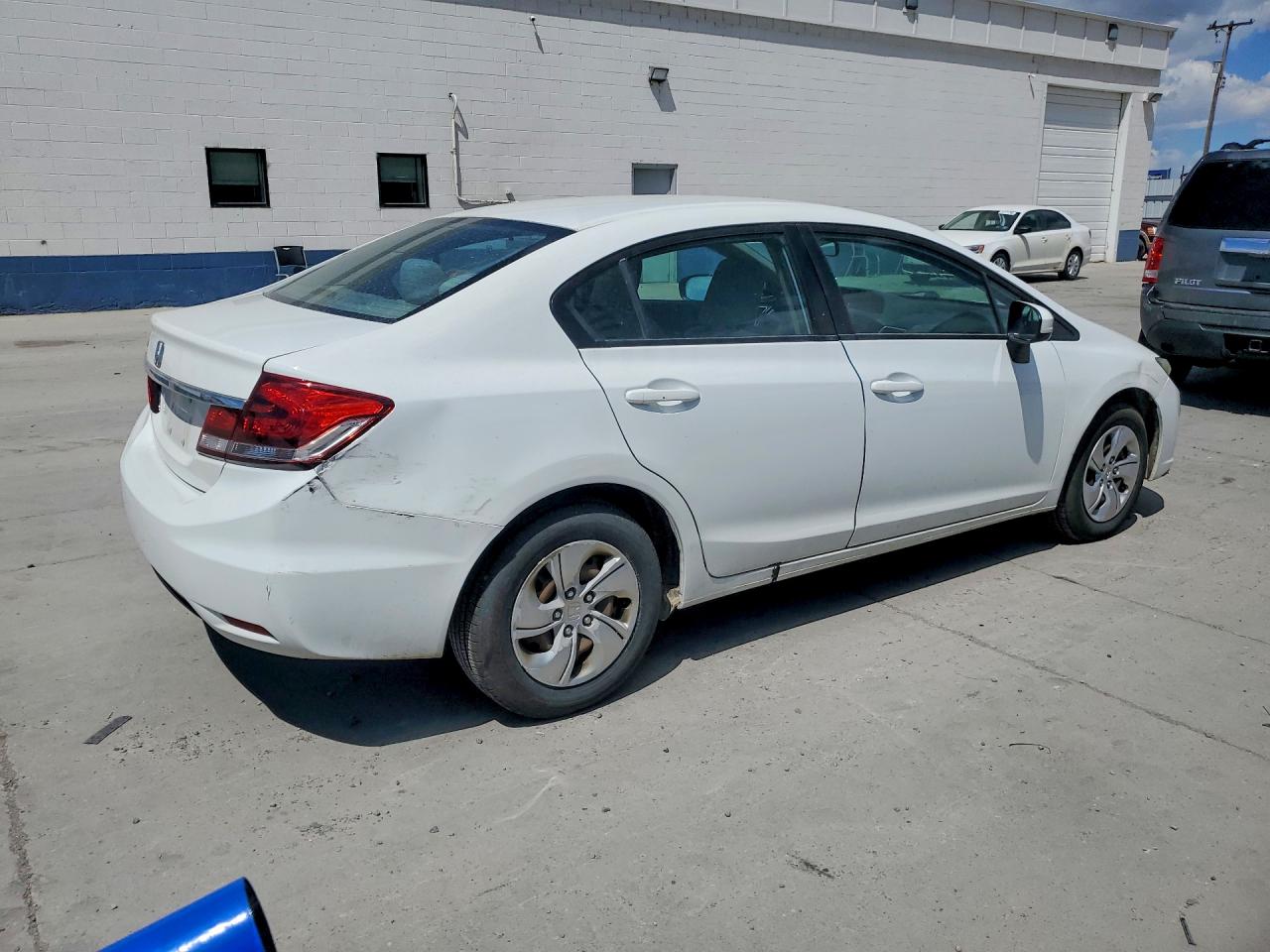 2014 Honda Civic Lx White vin: 2HGFB2F52EH549481