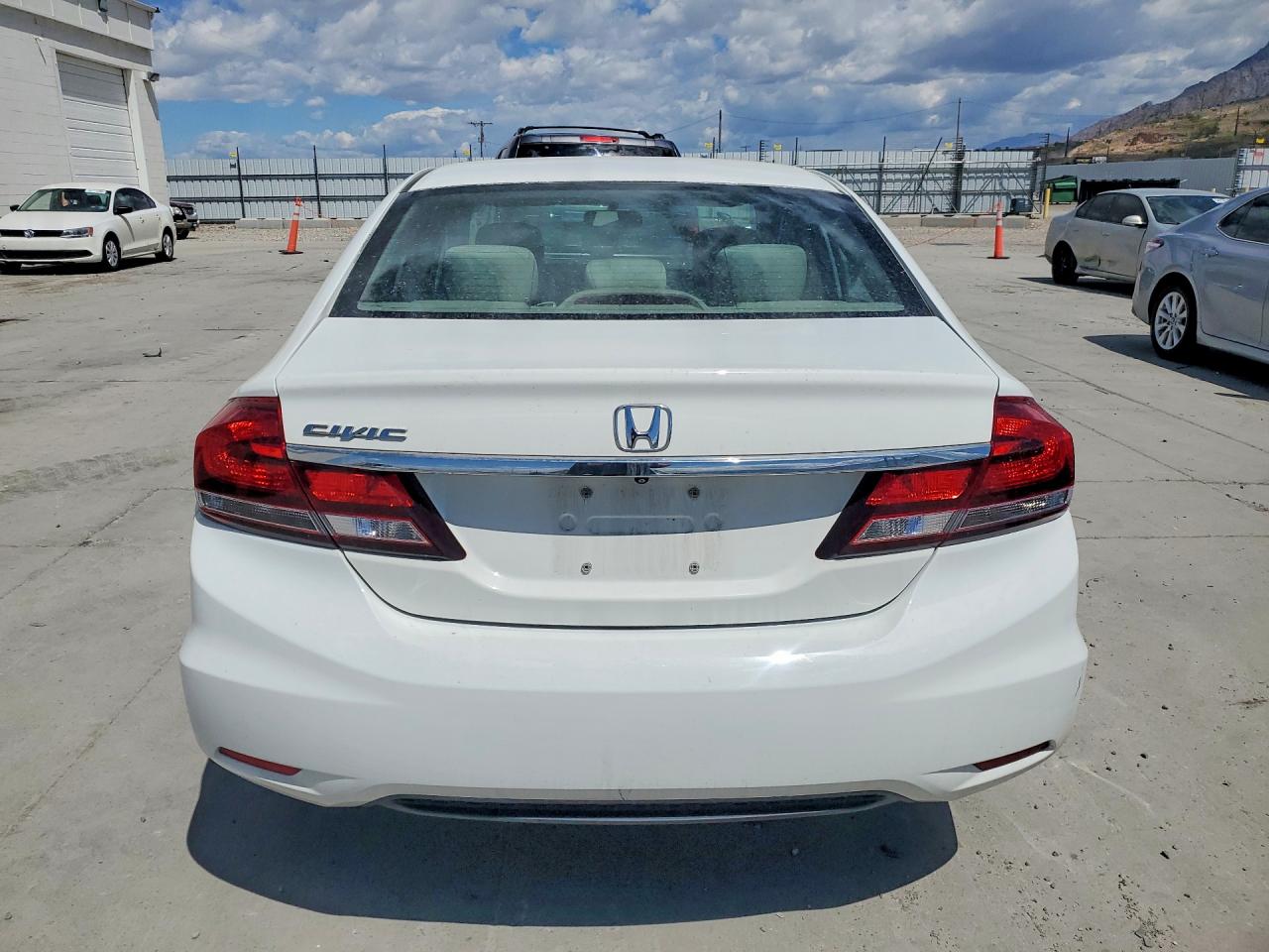 2014 Honda Civic Lx White vin: 2HGFB2F52EH549481