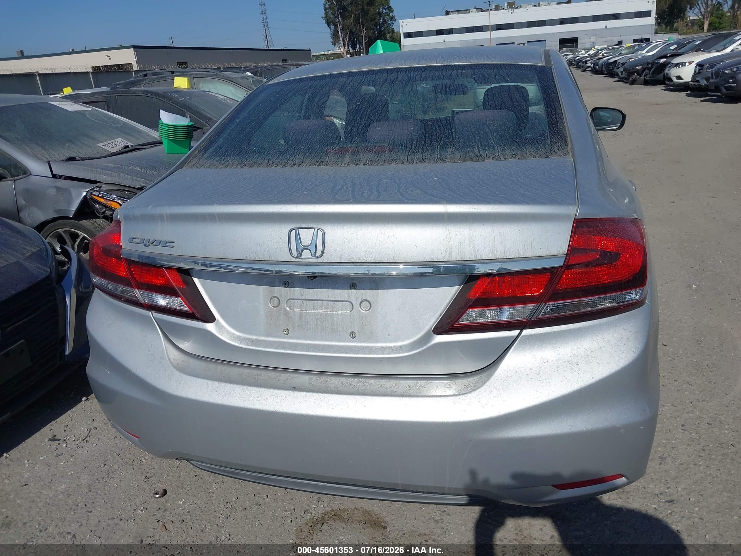 2015 Honda Civic Lx Silver vin: 2HGFB2F52FH534688