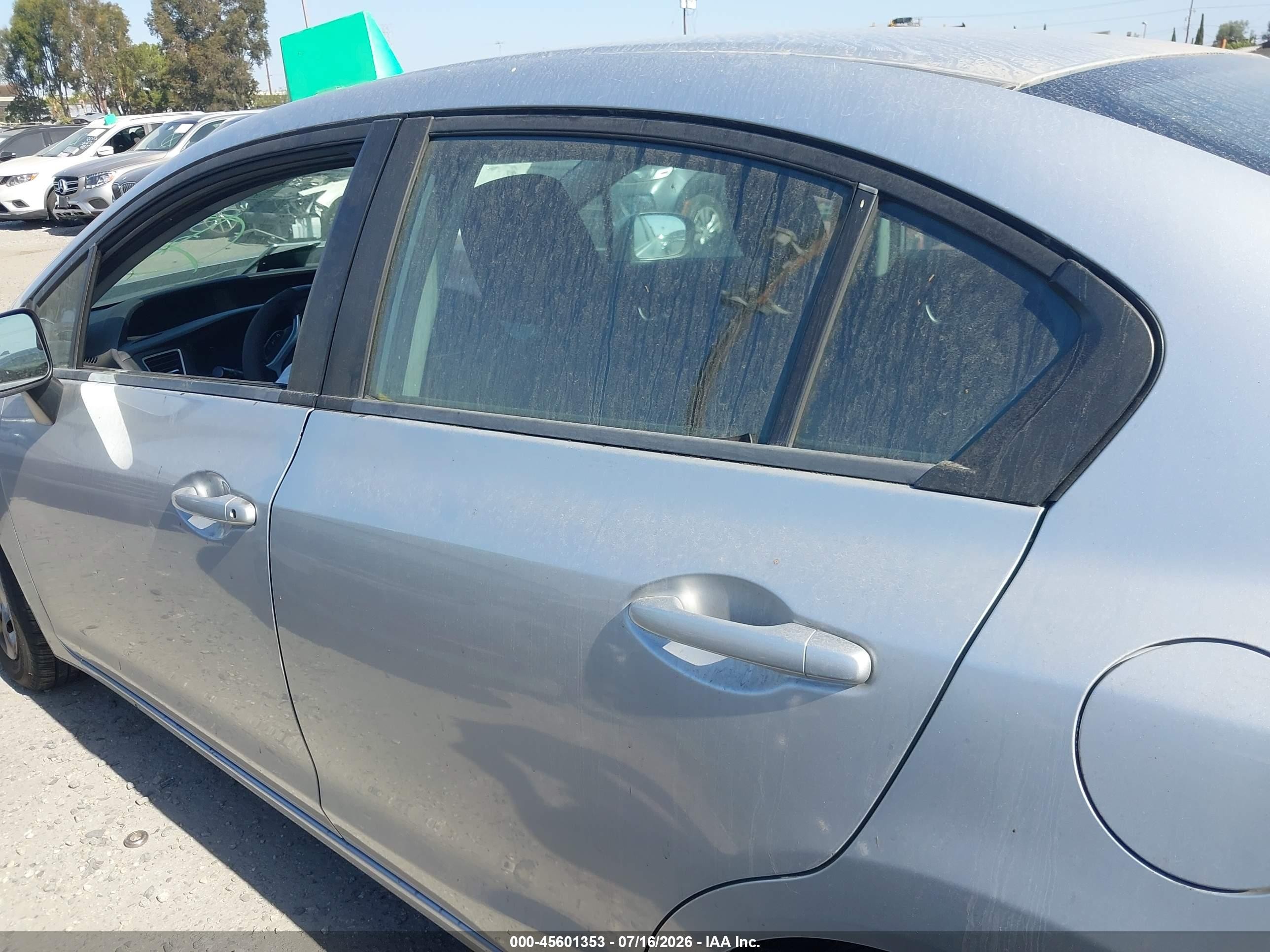 2015 Honda Civic Lx Silver vin: 2HGFB2F52FH534688