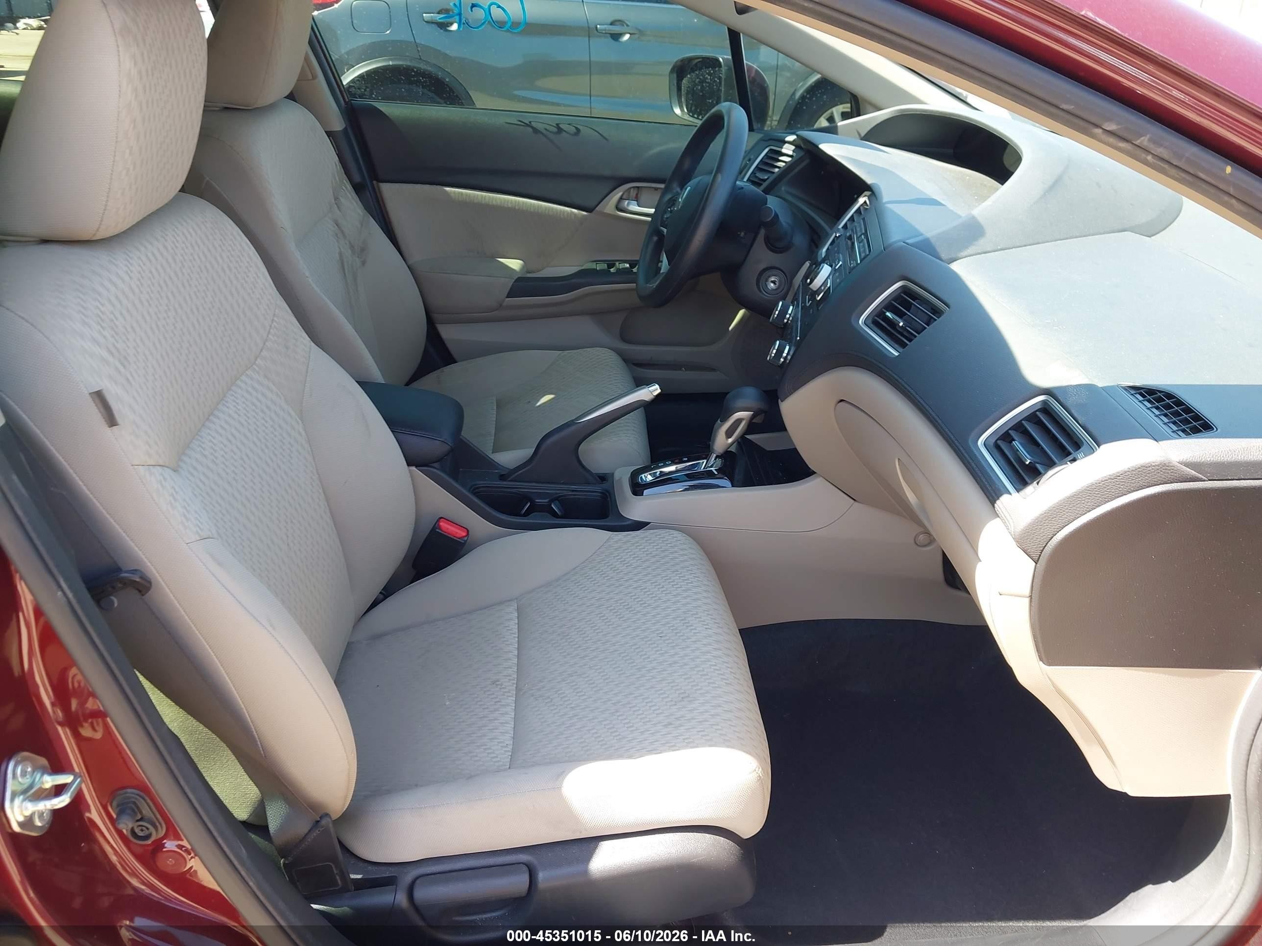 2015 Honda Civic Lx Red vin: 2HGFB2F52FH548753