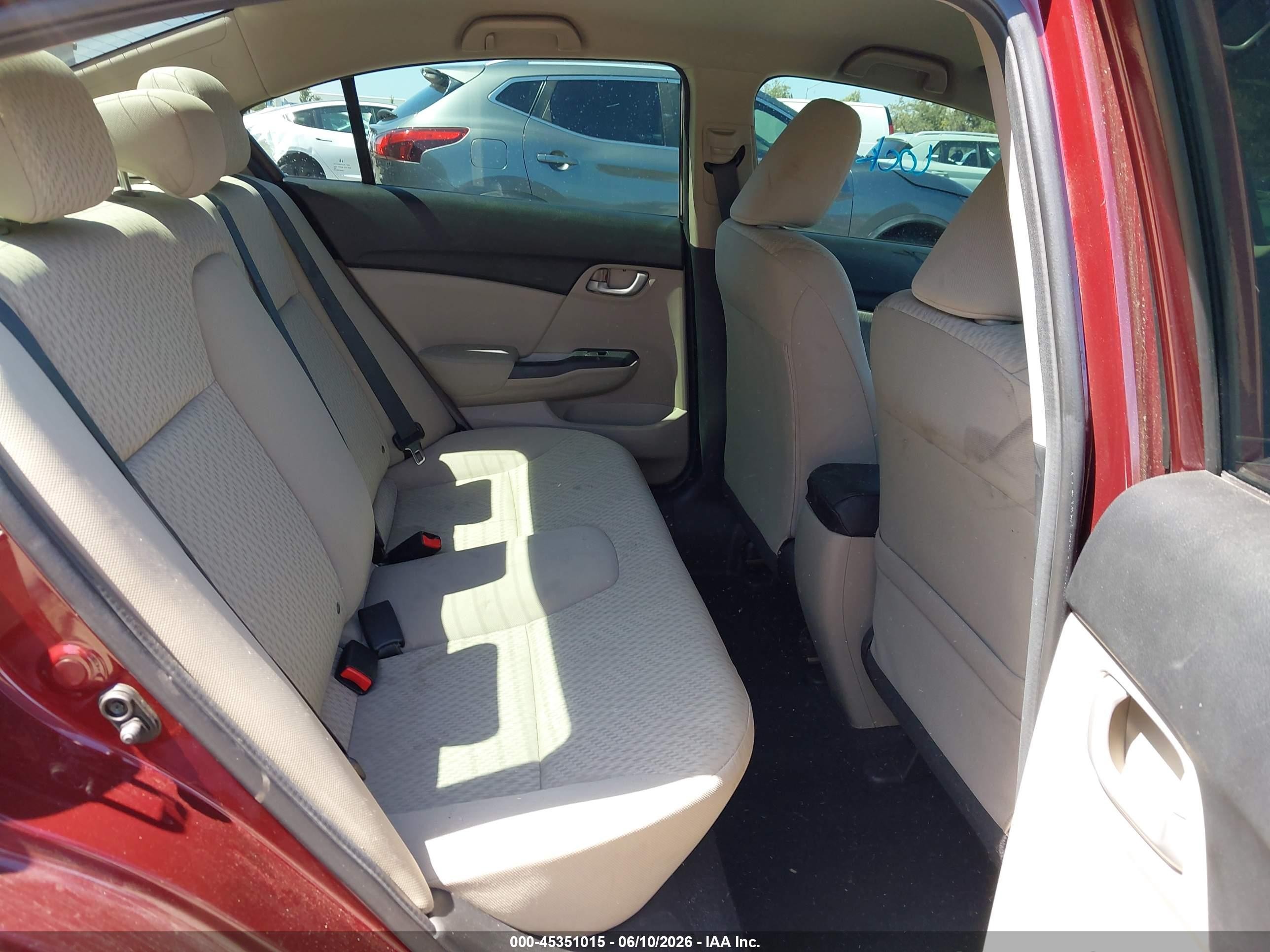 2015 Honda Civic Lx Red vin: 2HGFB2F52FH548753