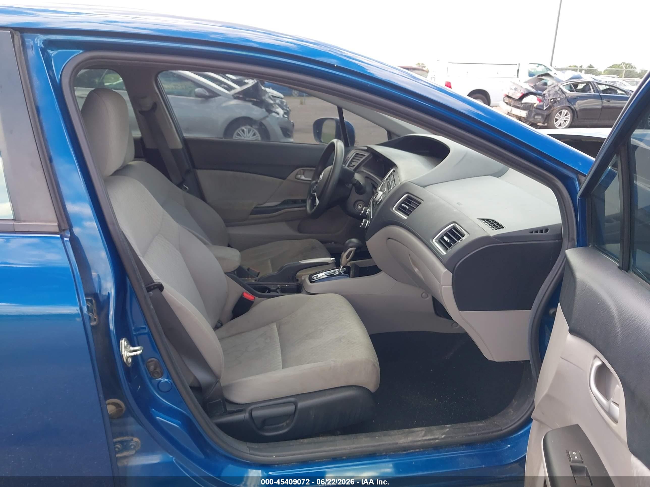 2015 Honda Civic Lx Blue vin: 2HGFB2F52FH554259