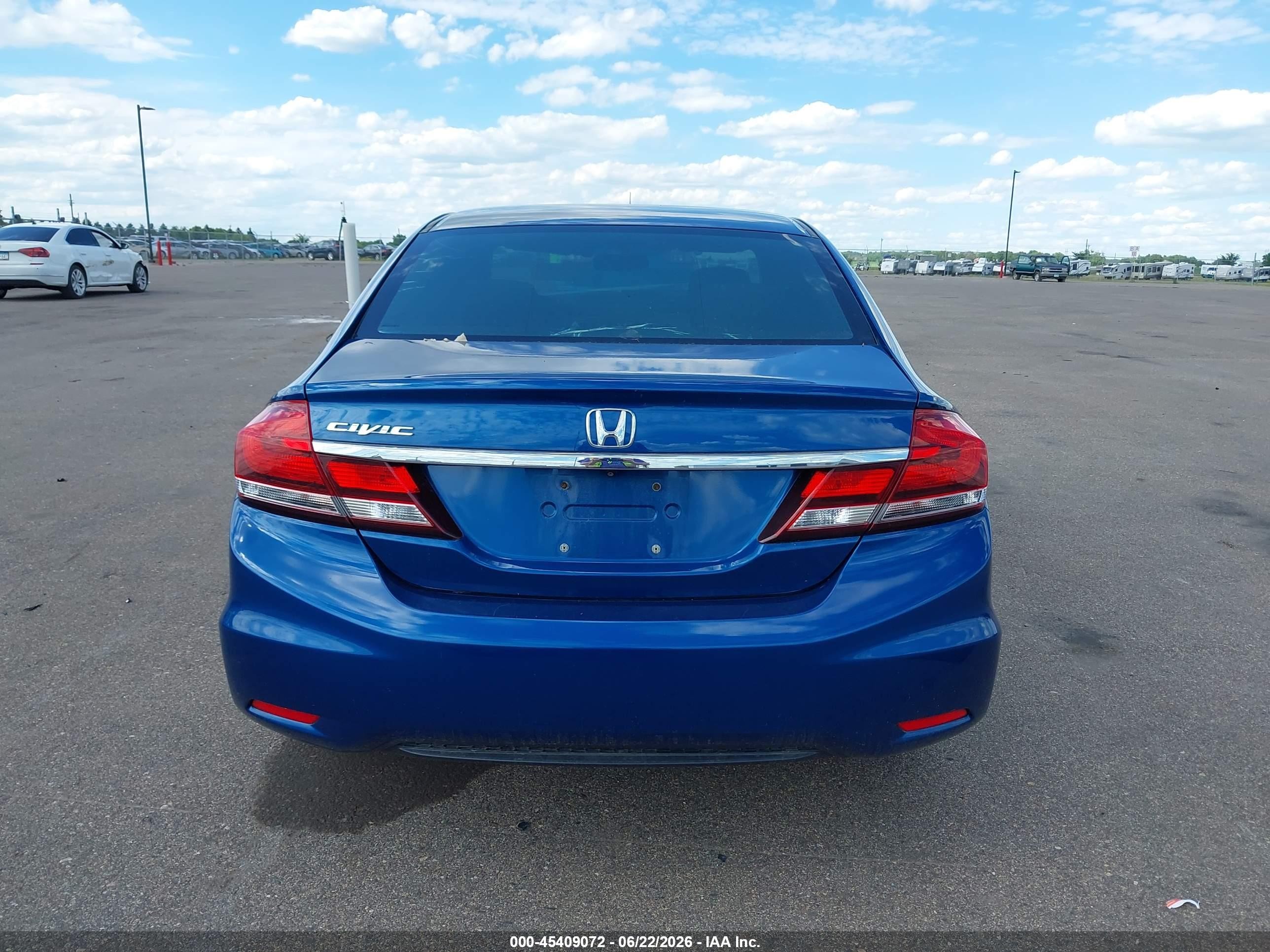 2015 Honda Civic Lx Blue vin: 2HGFB2F52FH554259