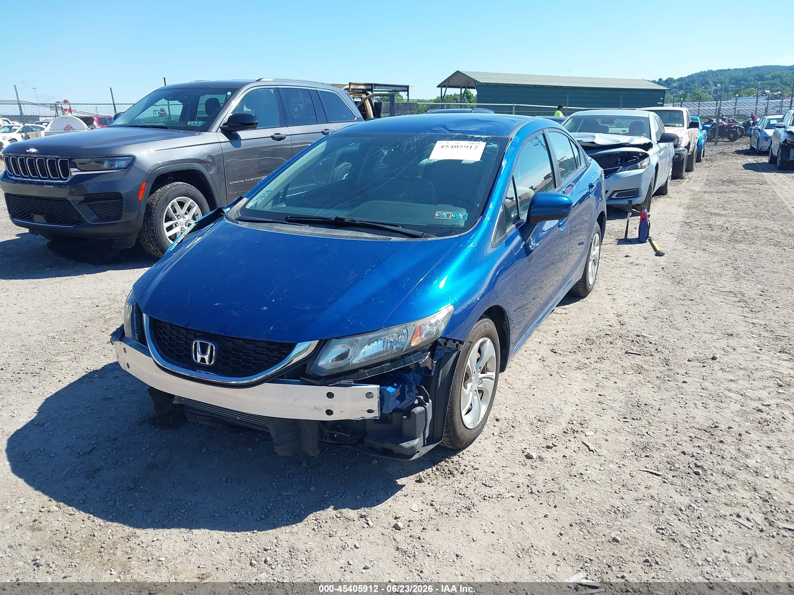 2015 Honda Civic Lx Синий vin: 2HGFB2F52FH556058