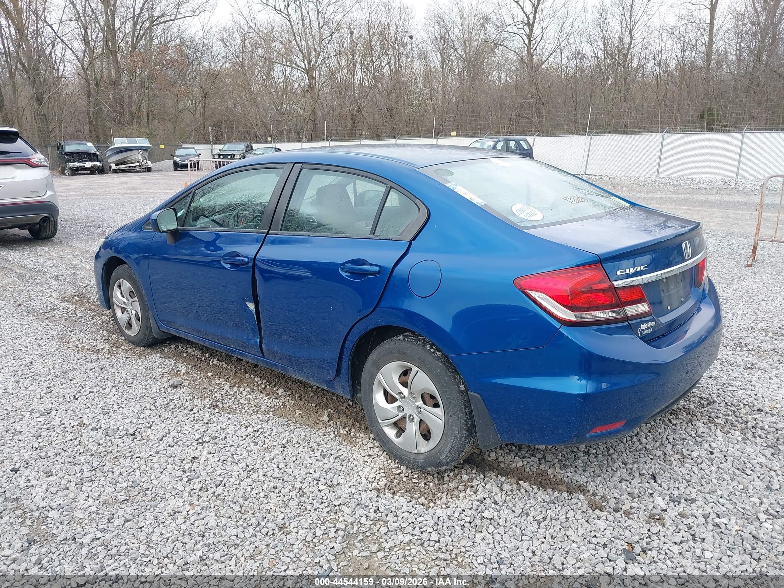 2015 Honda Civic Lx Blue vin: 2HGFB2F52FH556934