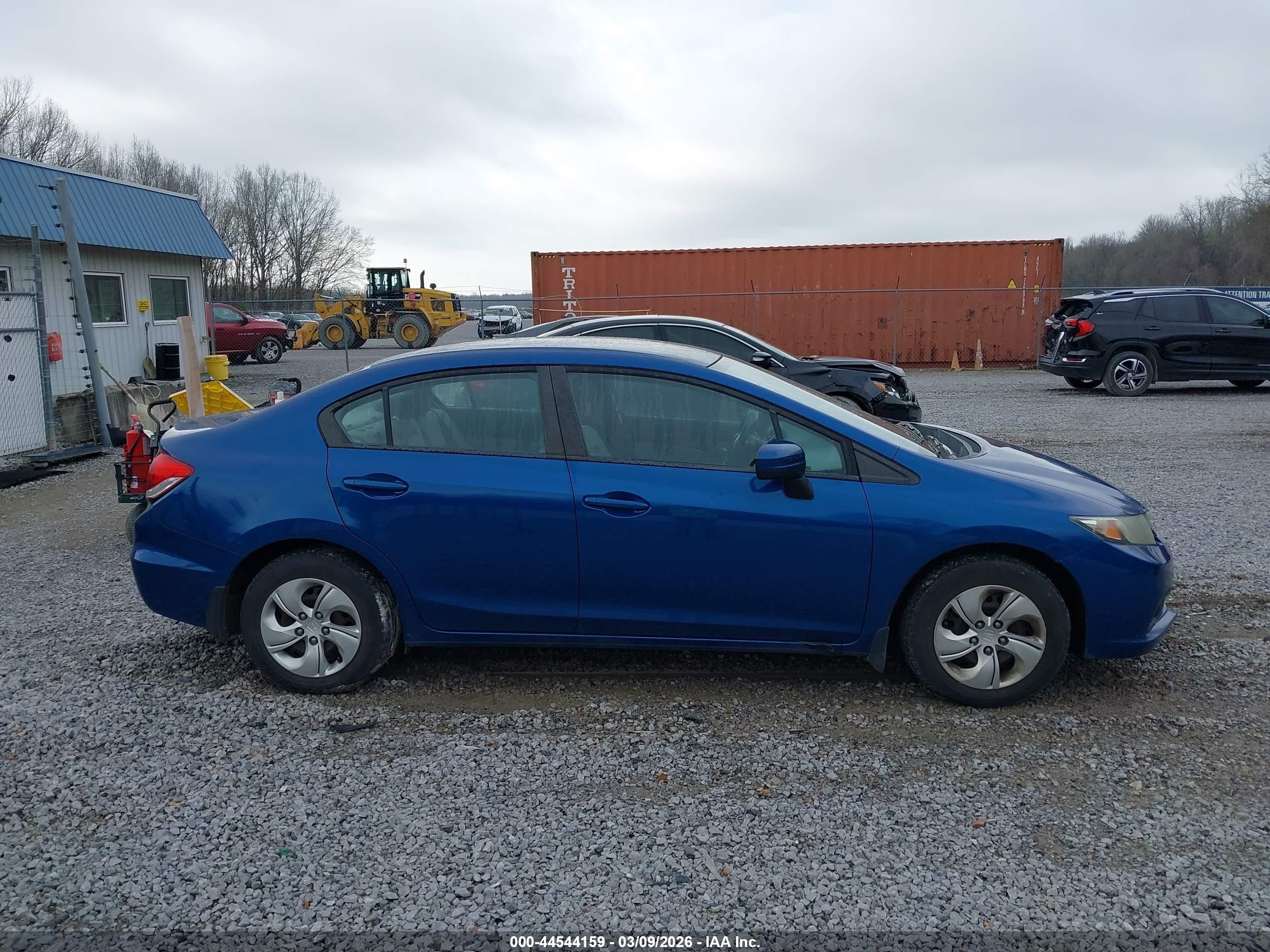 2015 Honda Civic Lx Blue vin: 2HGFB2F52FH556934
