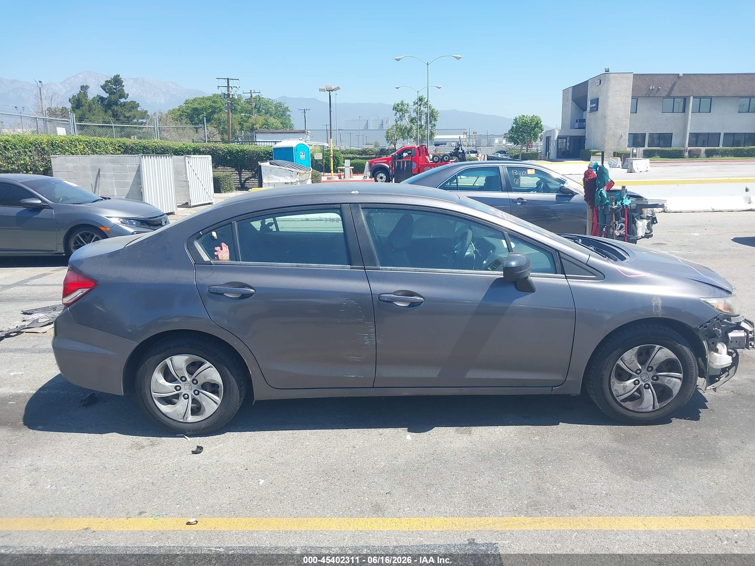 2015 Honda Civic Lx Gray vin: 2HGFB2F52FH563849