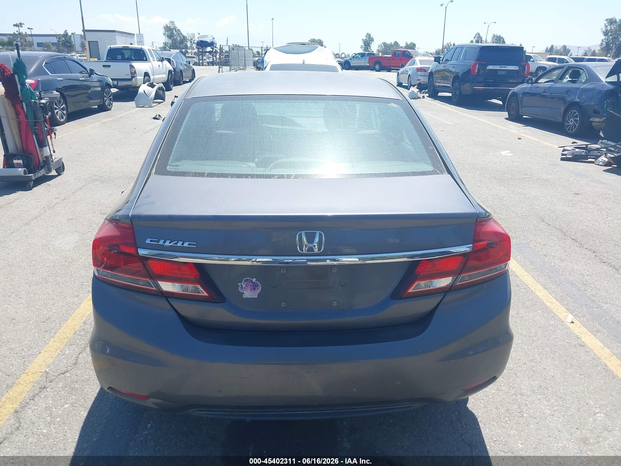2015 Honda Civic Lx Gray vin: 2HGFB2F52FH563849