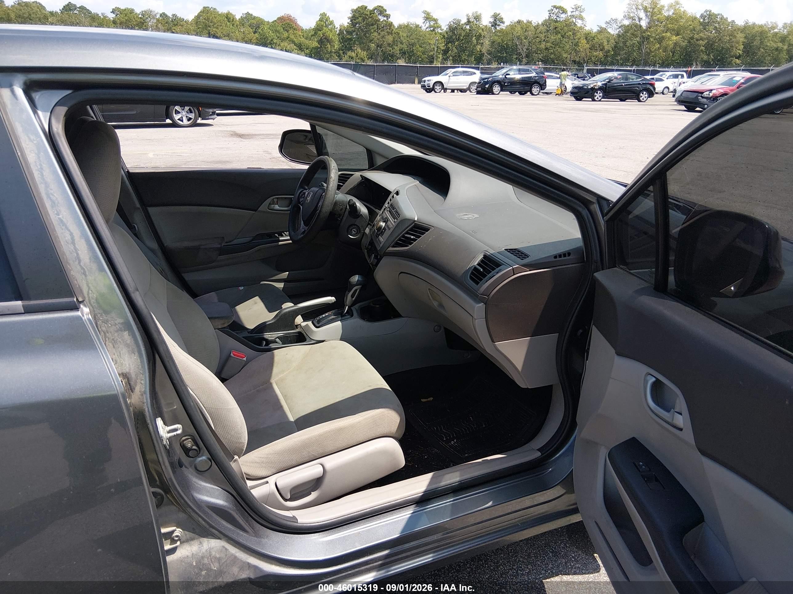 2012 Honda Civic Lx Gray vin: 2HGFB2F53CH319901
