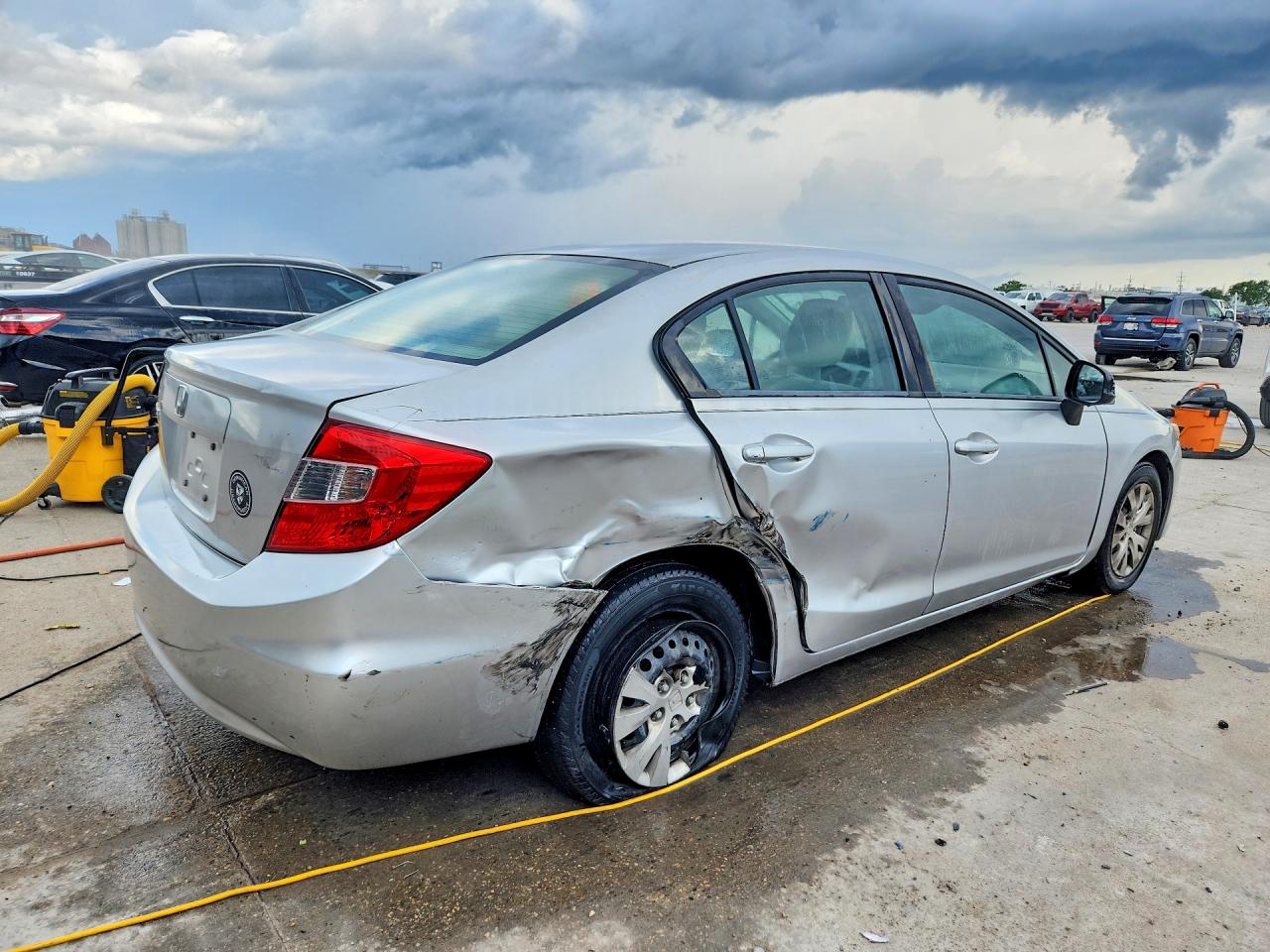 2012 Honda Civic Lx Silver vin: 2HGFB2F53CH323172