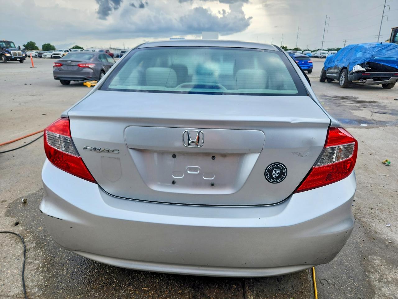 2012 Honda Civic Lx Silver vin: 2HGFB2F53CH323172