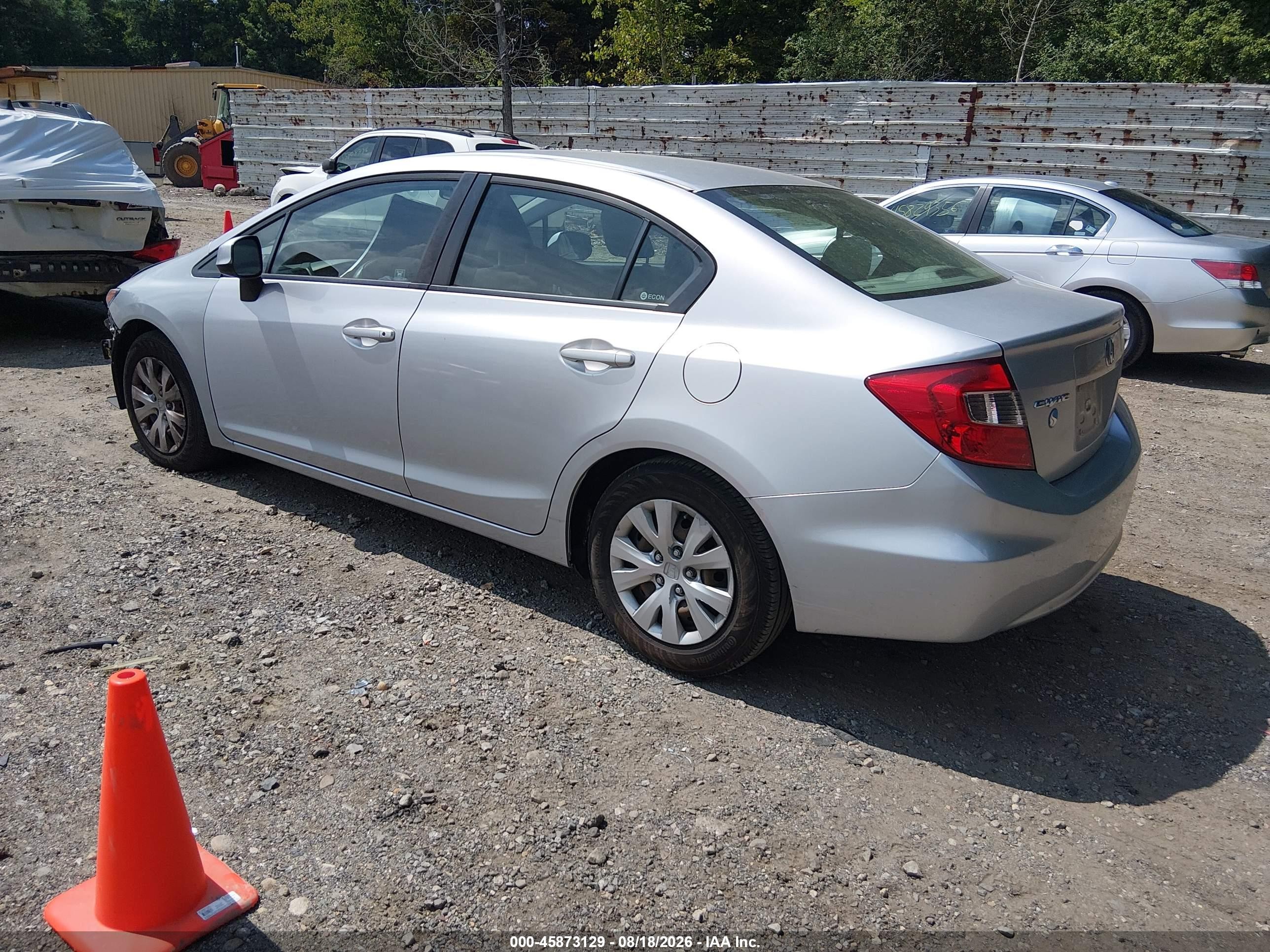 2012 Honda Civic Lx Silver vin: 2HGFB2F53CH526756