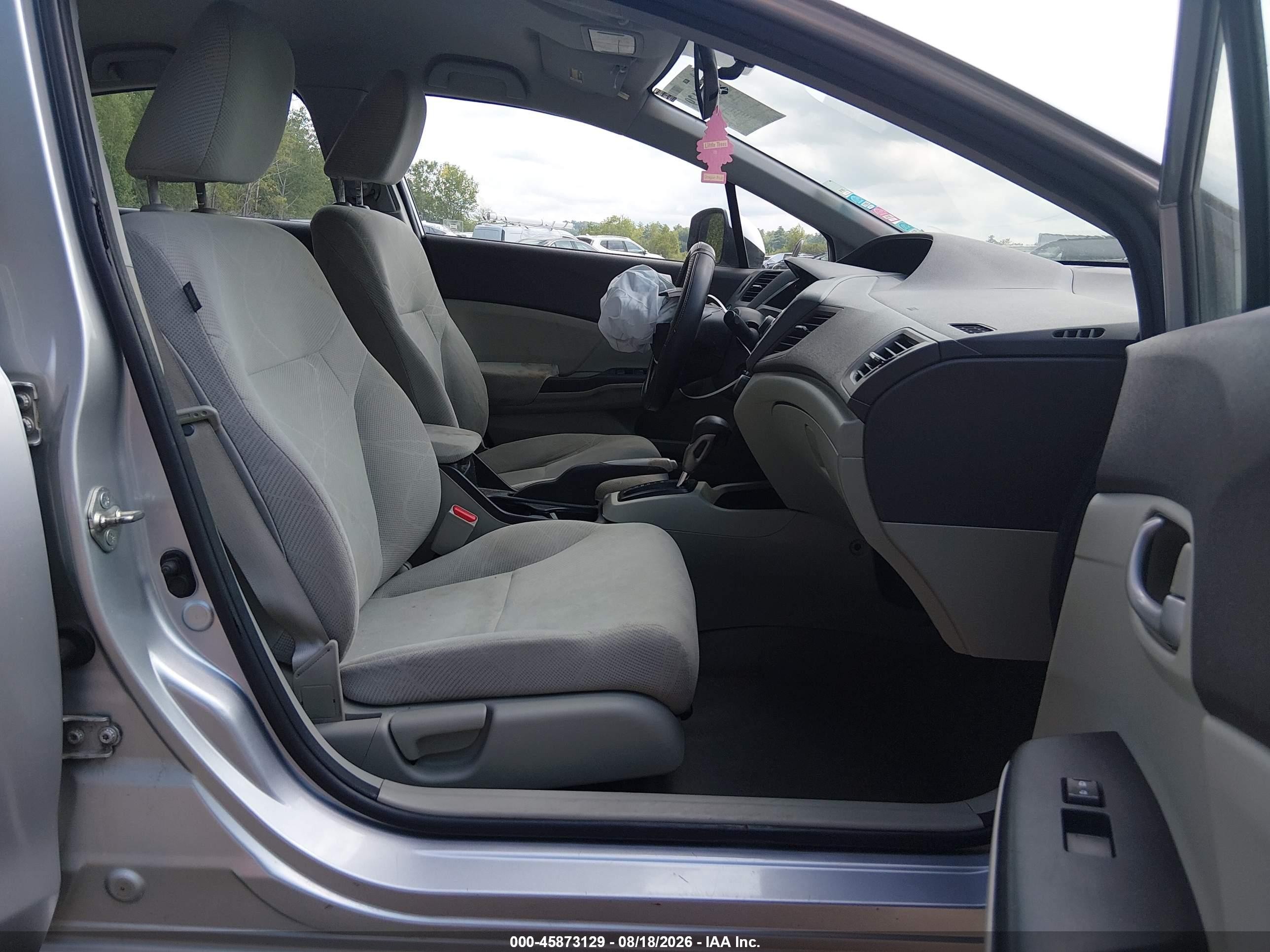 2012 Honda Civic Lx Silver vin: 2HGFB2F53CH526756