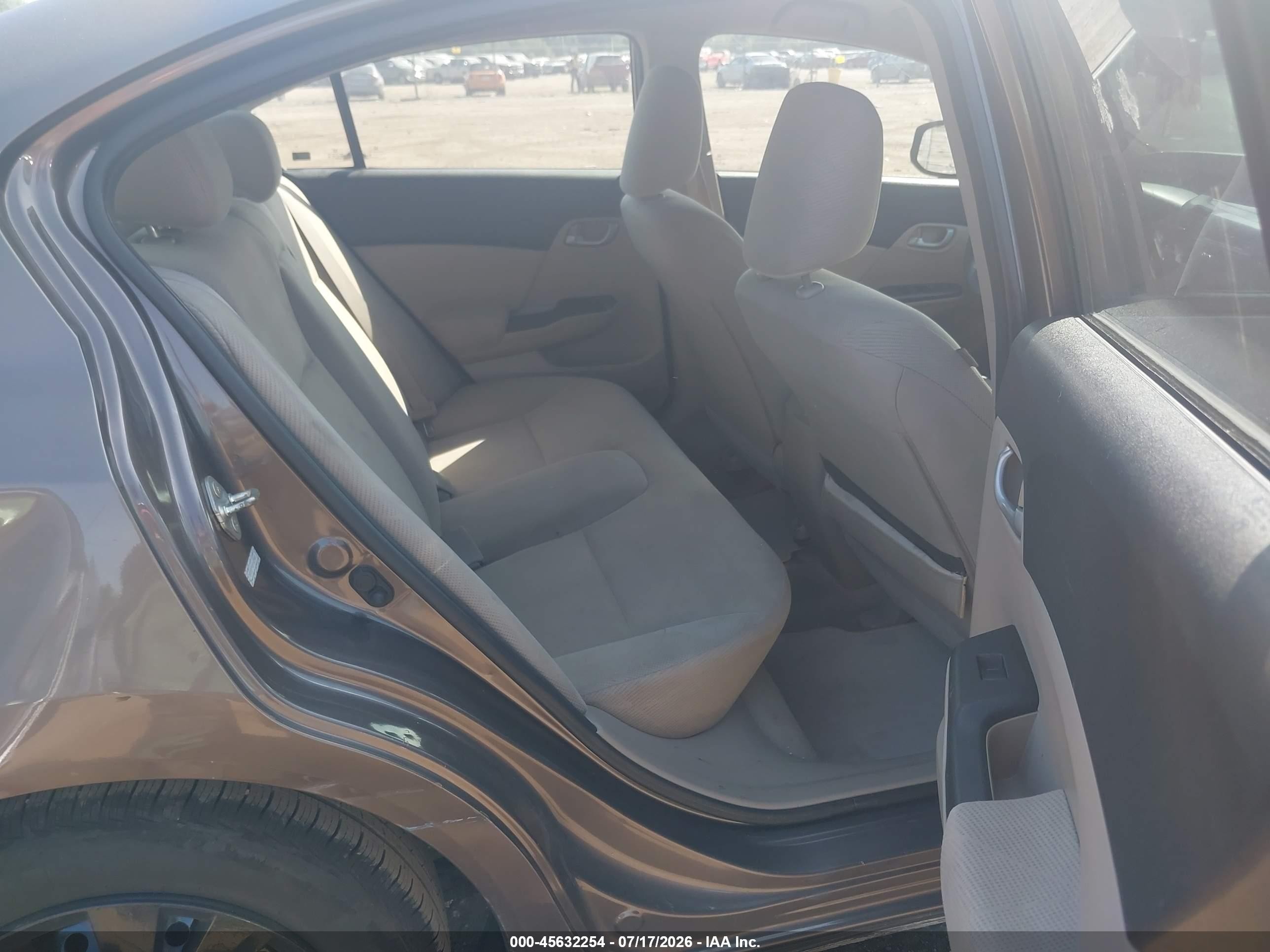 2012 Honda Civic Lx Коричневый vin: 2HGFB2F53CH529480