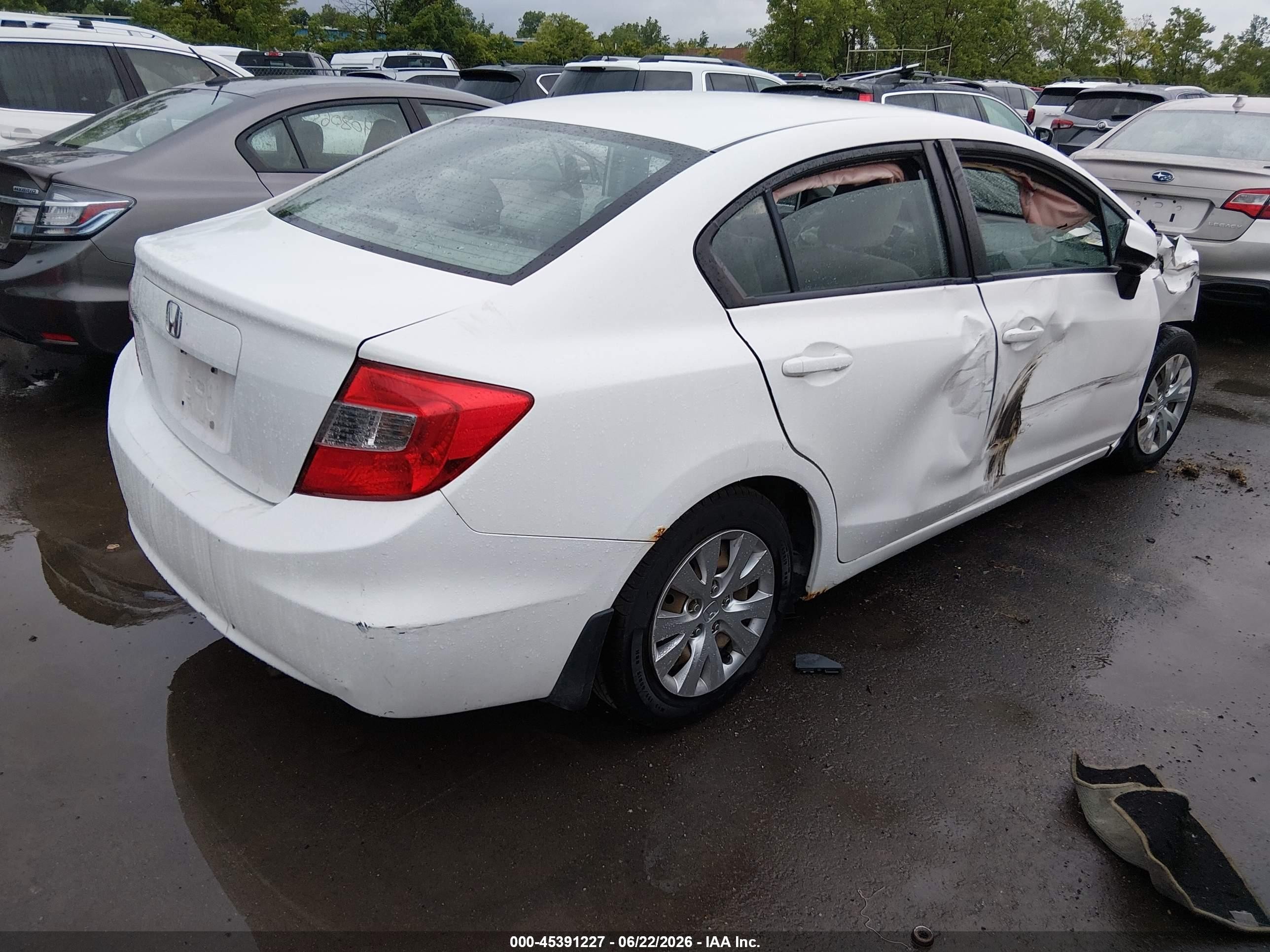 2012 Honda Civic Lx White vin: 2HGFB2F53CH561023