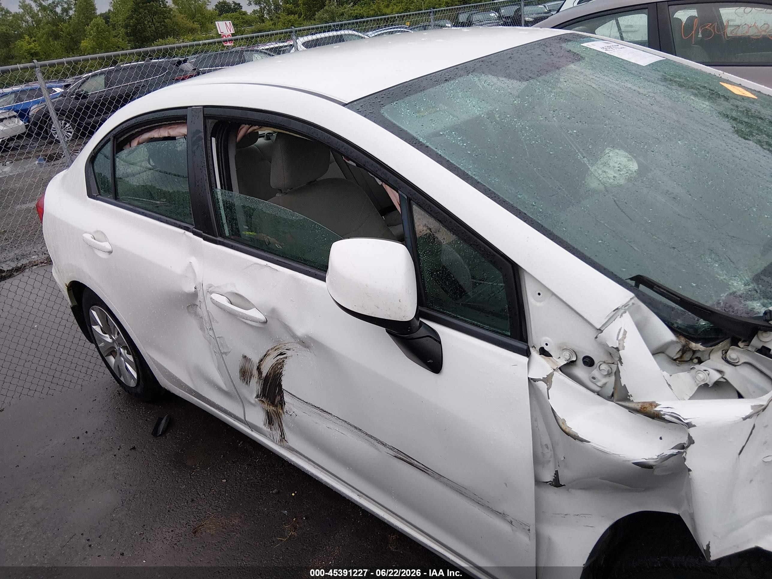2012 Honda Civic Lx White vin: 2HGFB2F53CH561023