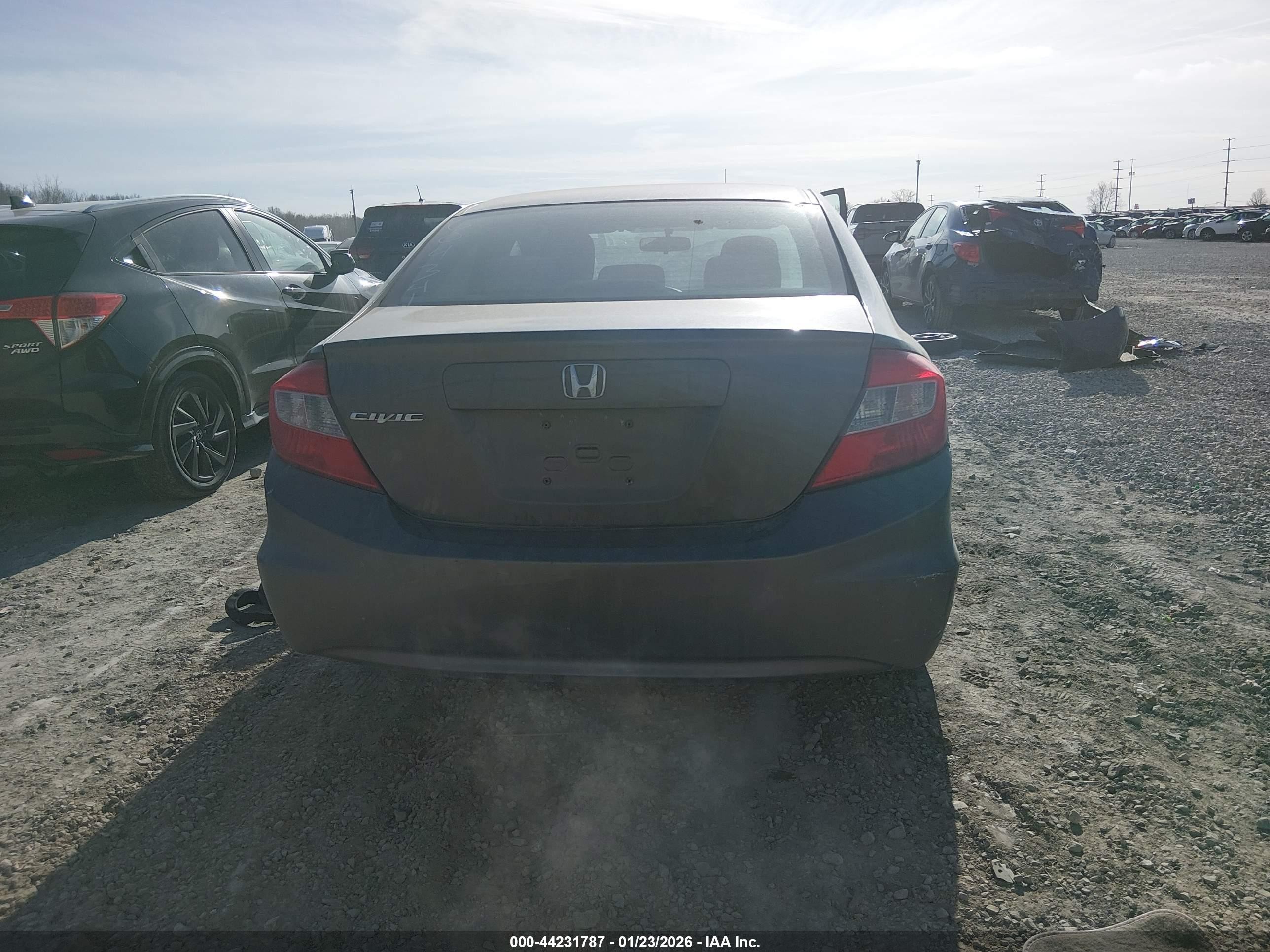2012 Honda Civic Lx Бежевый vin: 2HGFB2F53CH604341