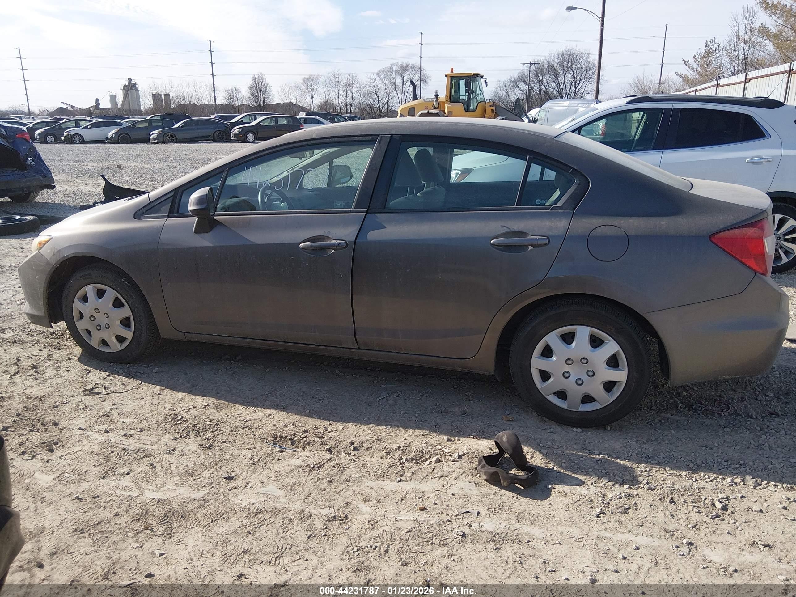 2012 Honda Civic Lx Бежевый vin: 2HGFB2F53CH604341