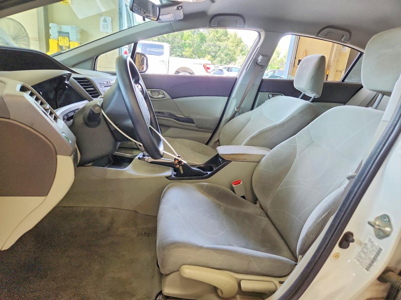 2012 Honda Civic Lx White vin: 2HGFB2F53CH609667