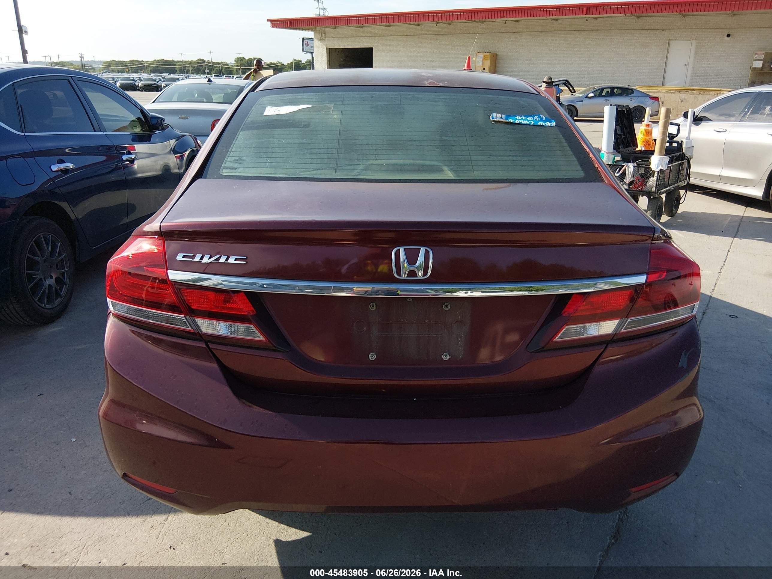 2013 Honda Civic Lx Burgundy vin: 2HGFB2F53DH505746