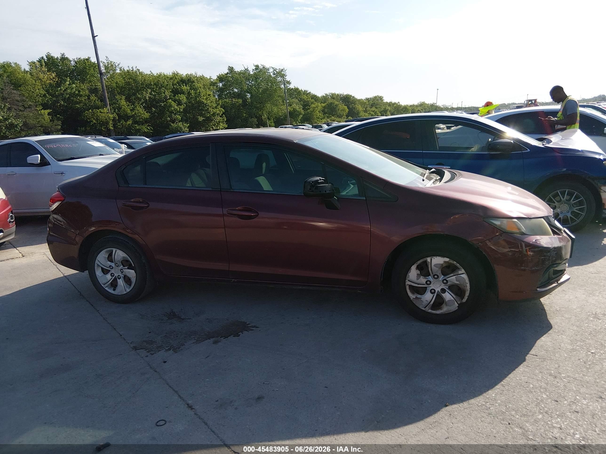 2013 Honda Civic Lx Burgundy vin: 2HGFB2F53DH505746