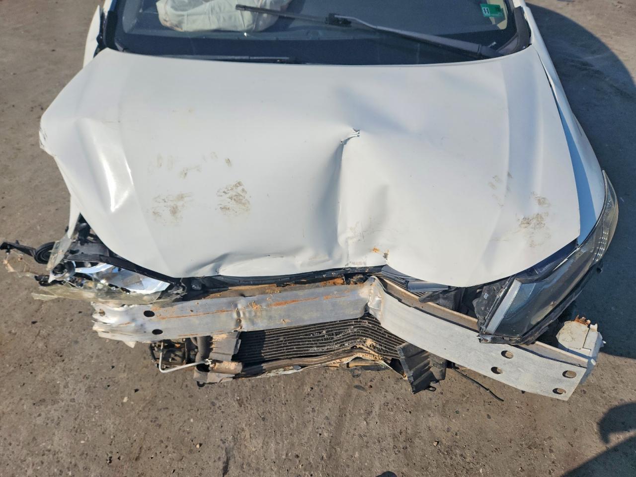 2013 Honda Civic Lx White vin: 2HGFB2F53DH570399