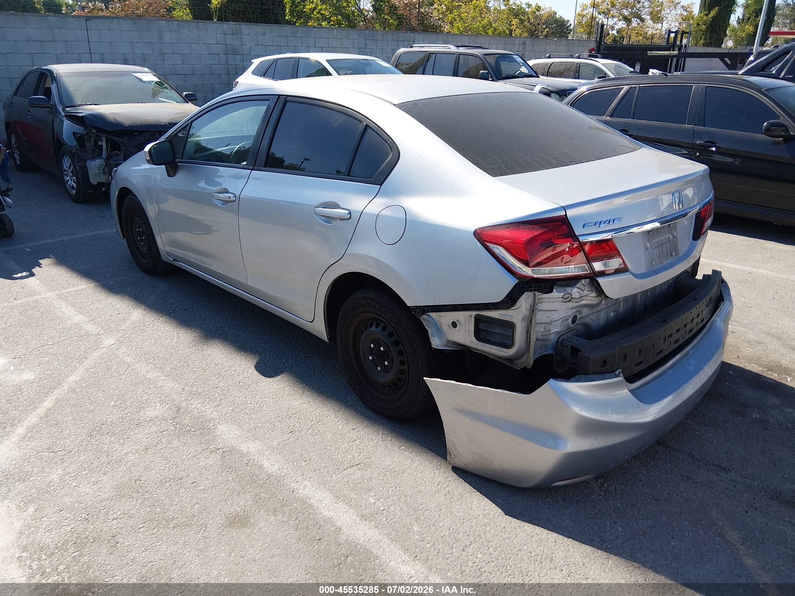 2015 Honda Civic Lx Серебряный vin: 2HGFB2F53FH538104