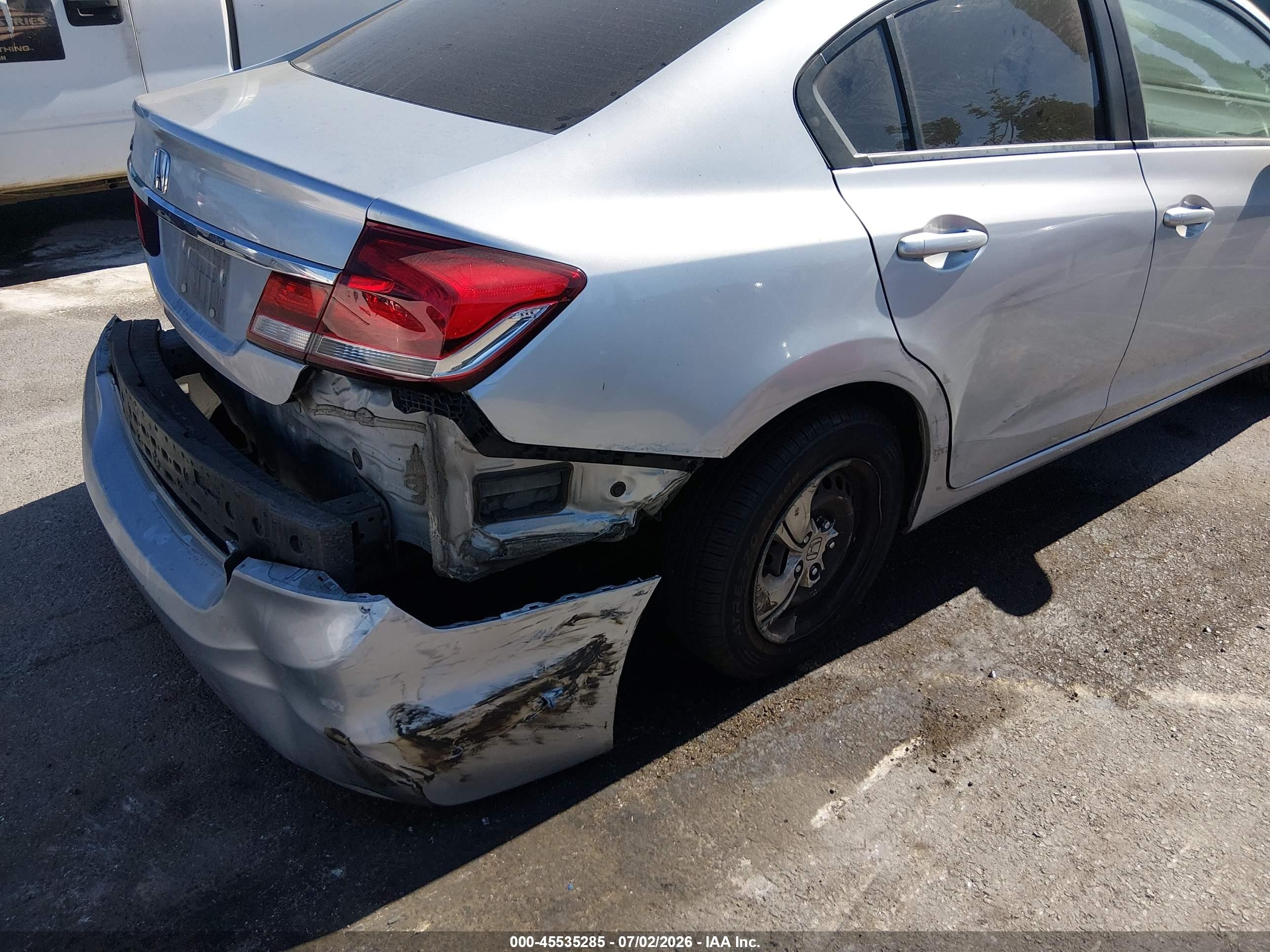 2015 Honda Civic Lx Серебряный vin: 2HGFB2F53FH538104