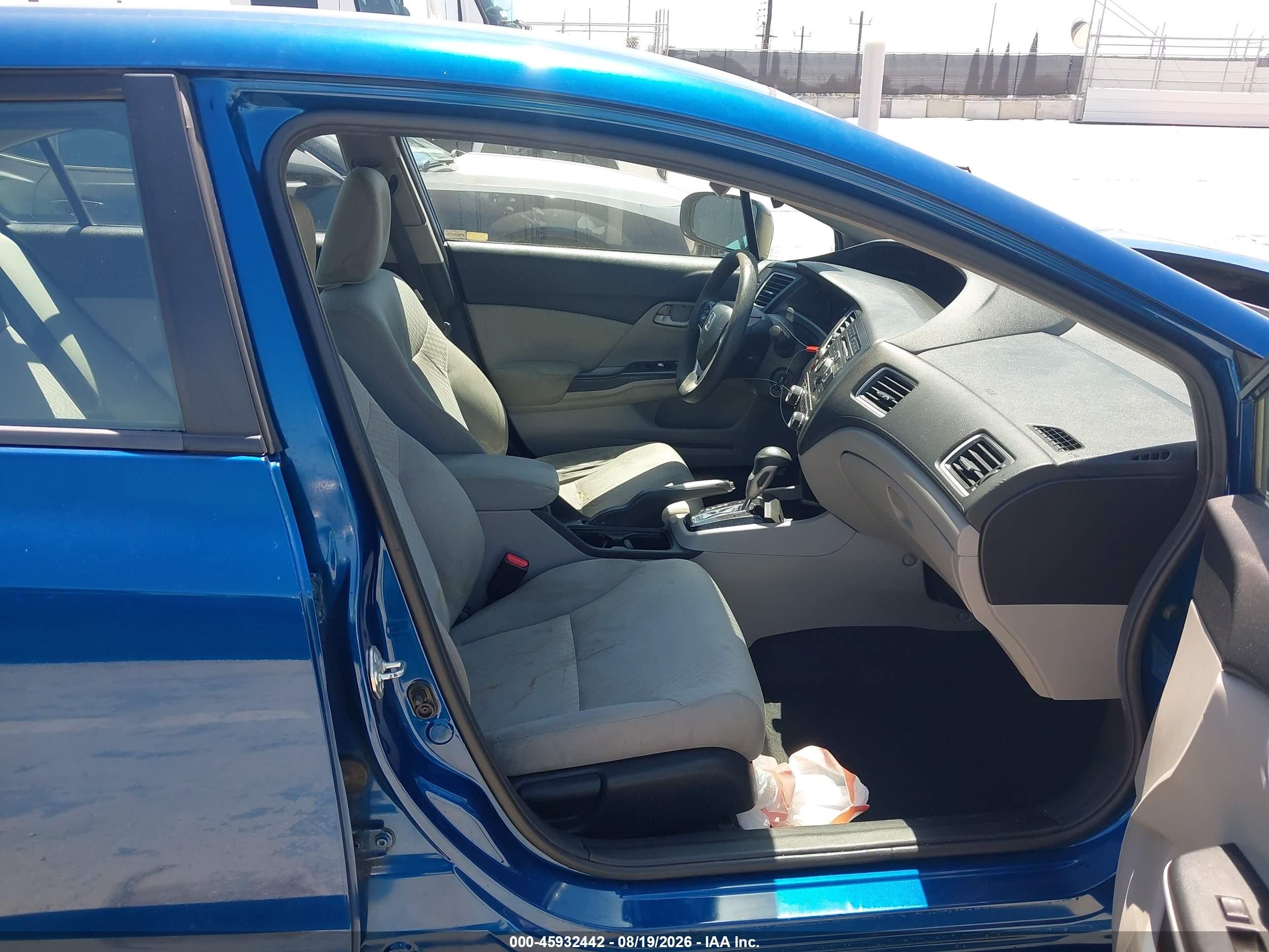 2015 Honda Civic Lx Blue vin: 2HGFB2F53FH556019