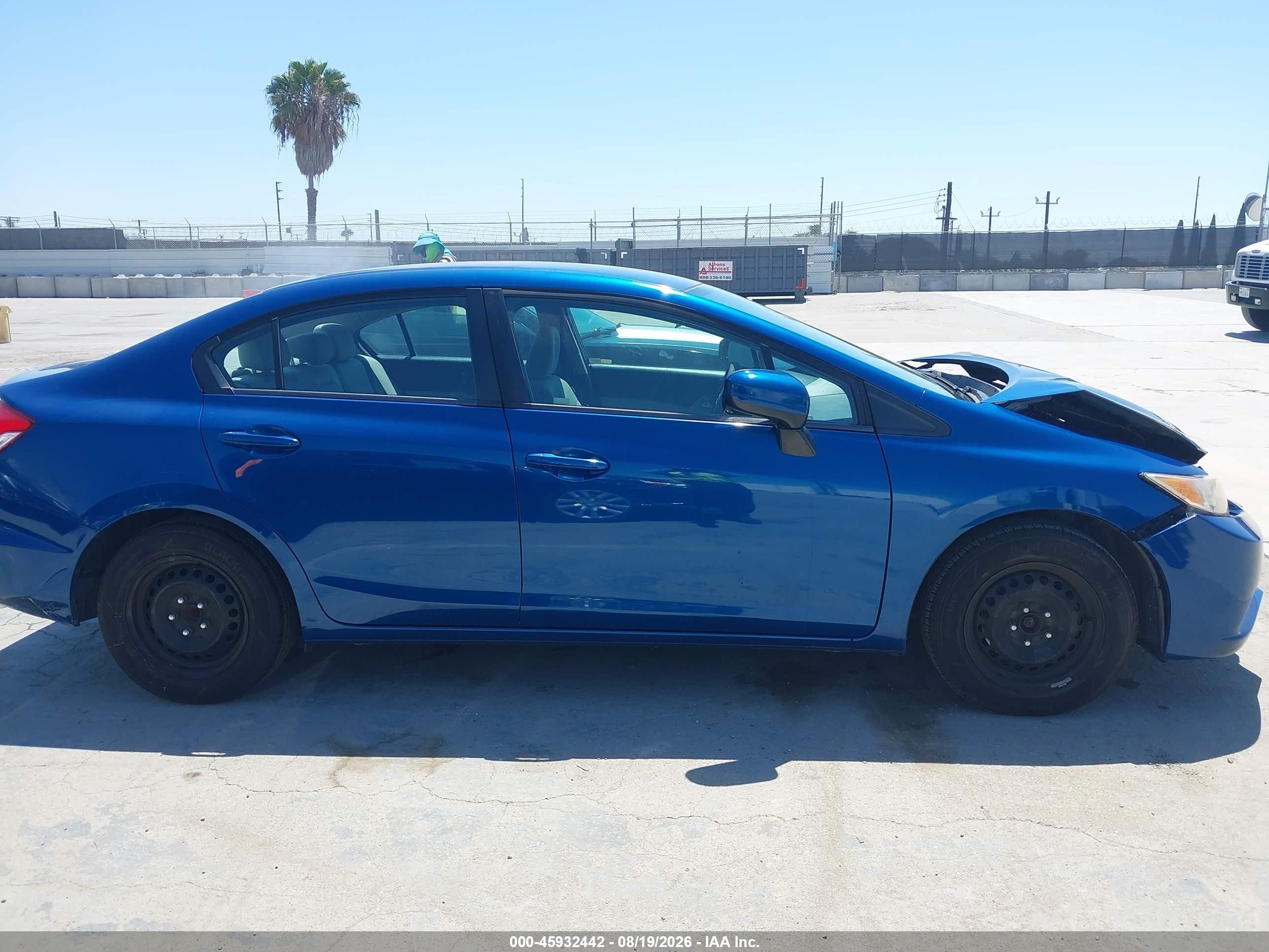 2015 Honda Civic Lx Blue vin: 2HGFB2F53FH556019