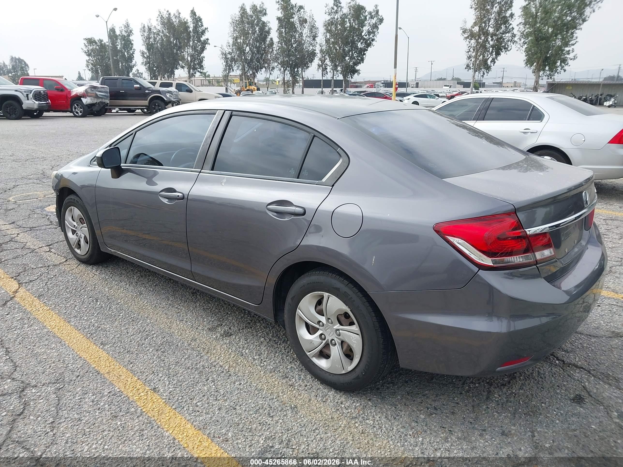 2015 Honda Civic Lx Gray vin: 2HGFB2F53FH563858