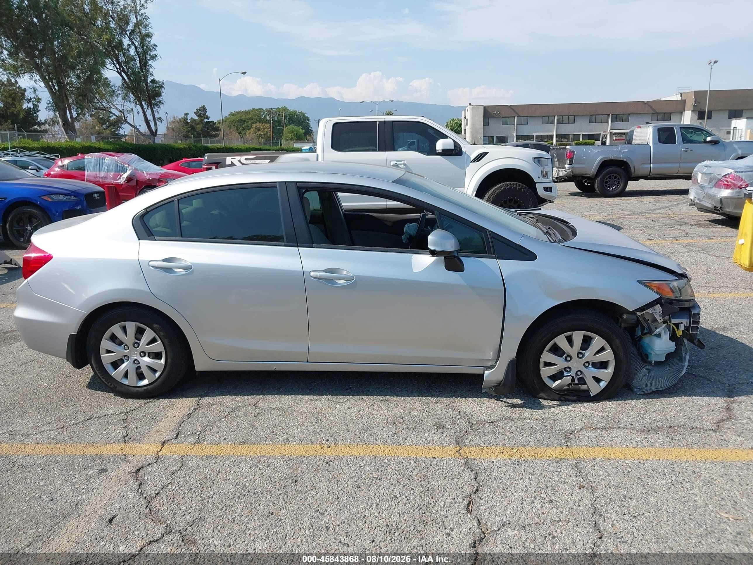 2012 Honda Civic Lx Silver vin: 2HGFB2F54CH320877