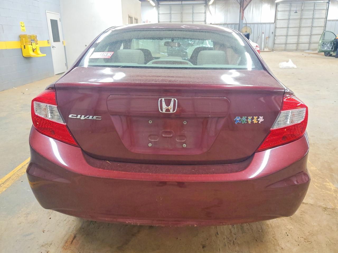 2012 Honda Civic Lx Burgundy vin: 2HGFB2F54CH501297