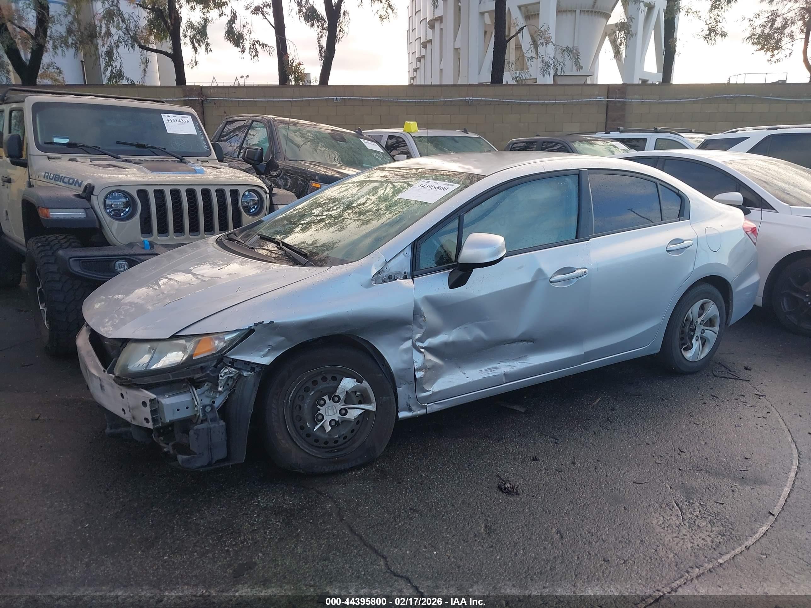 2013 Honda Civic Lx Silver vin: 2HGFB2F54DH508770