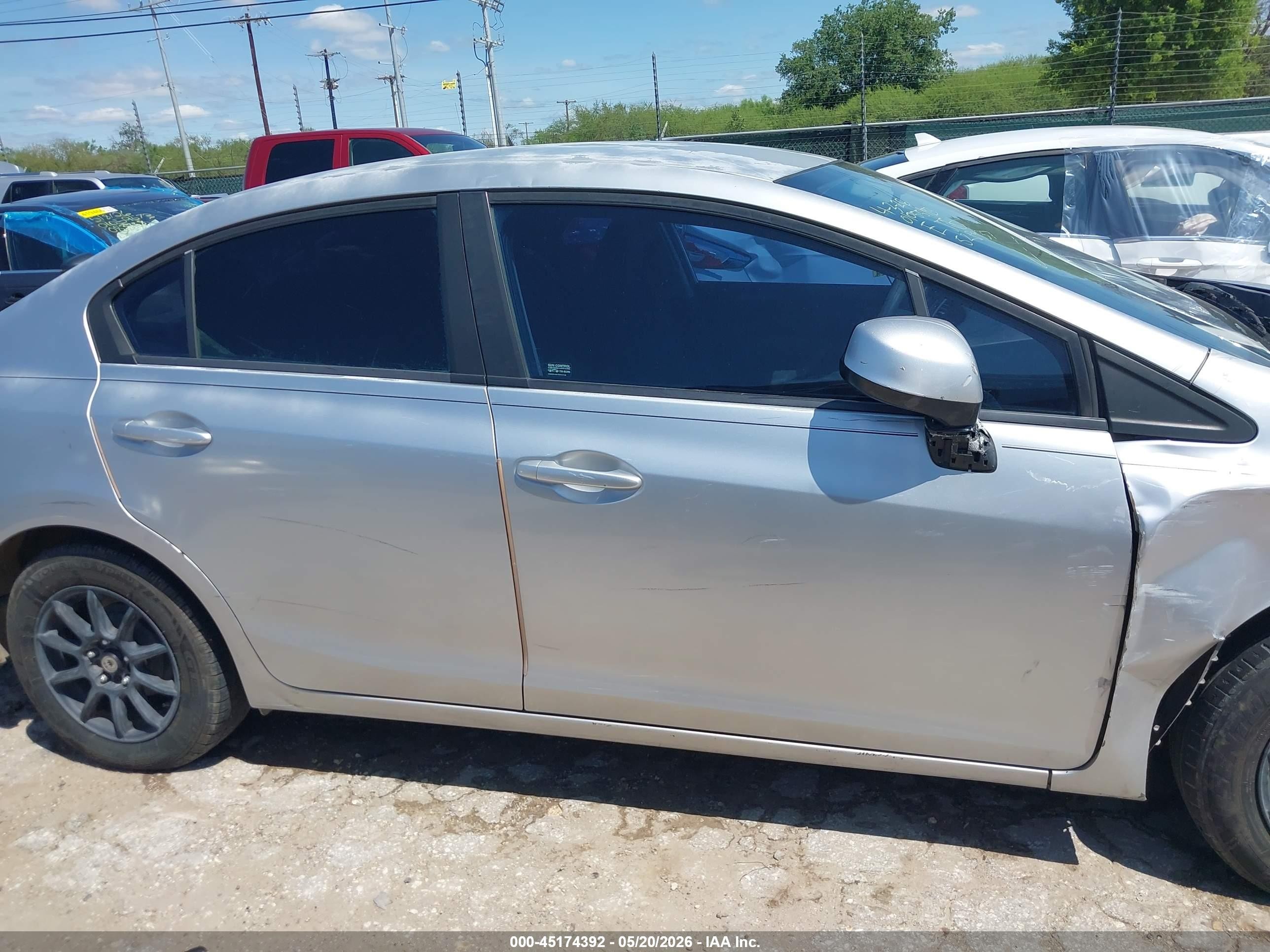2013 Honda Civic Lx Silver vin: 2HGFB2F54DH528937