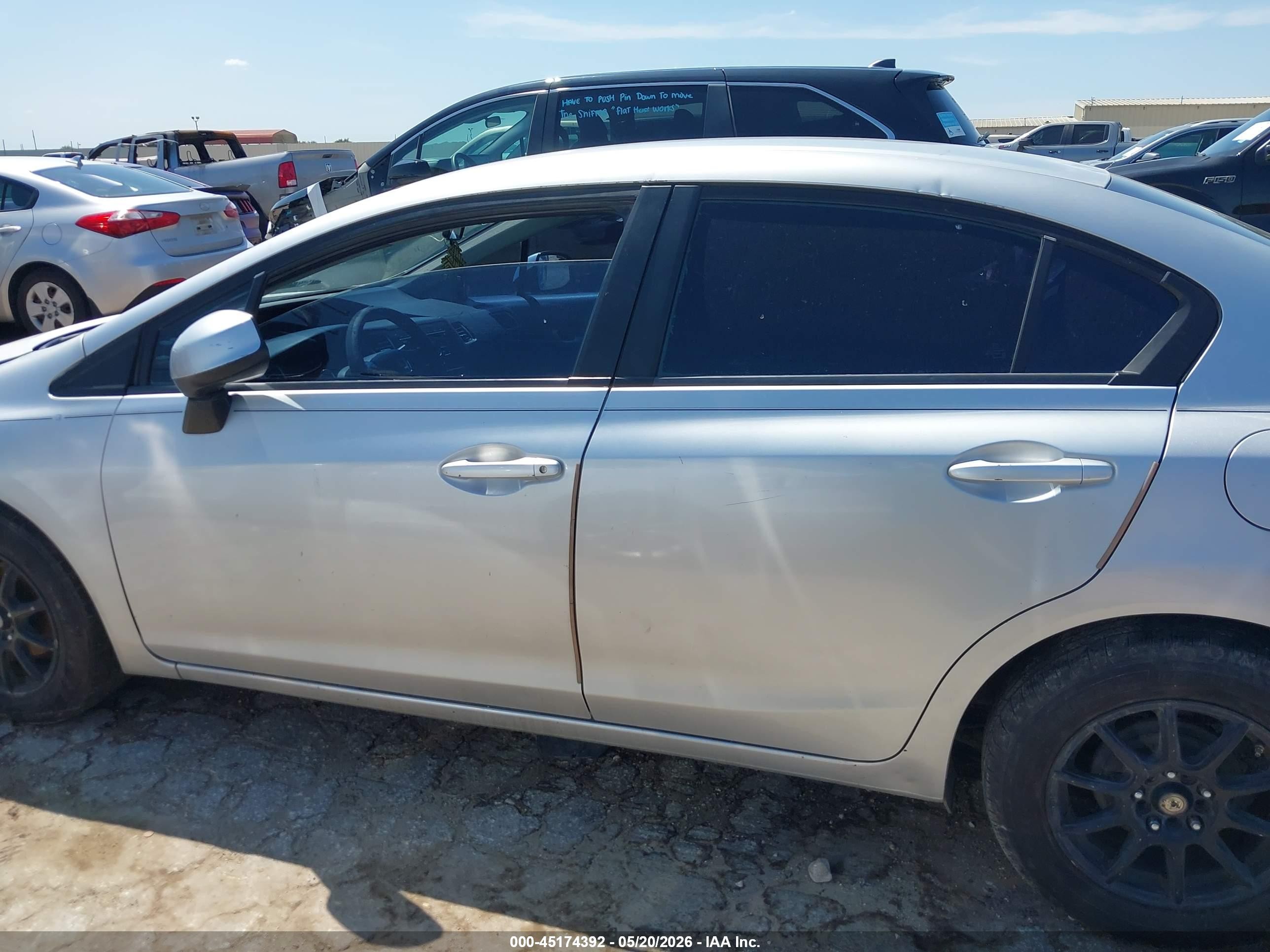 2013 Honda Civic Lx Silver vin: 2HGFB2F54DH528937