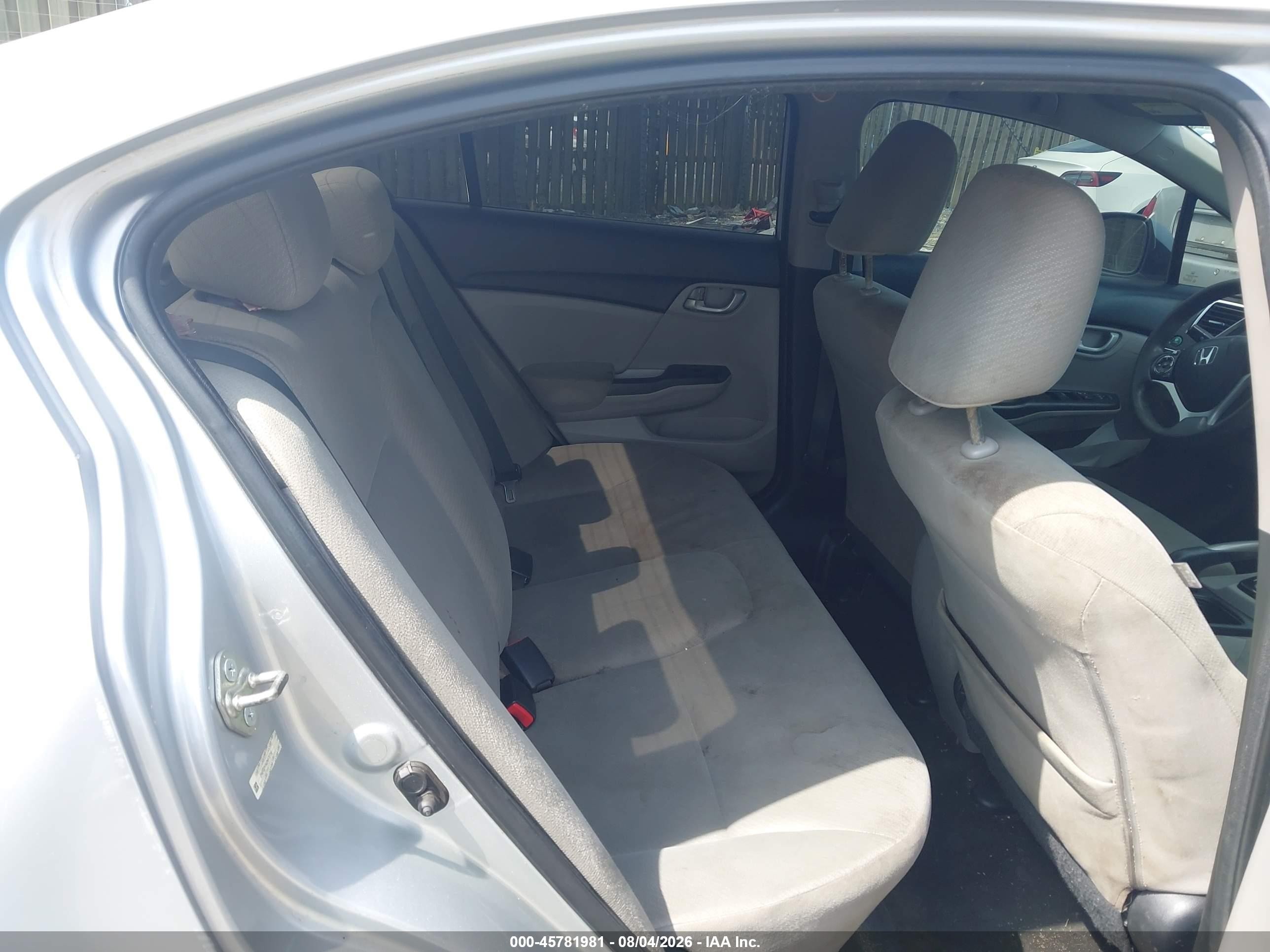 2013 Honda Civic Lx Серебряный vin: 2HGFB2F54DH572758